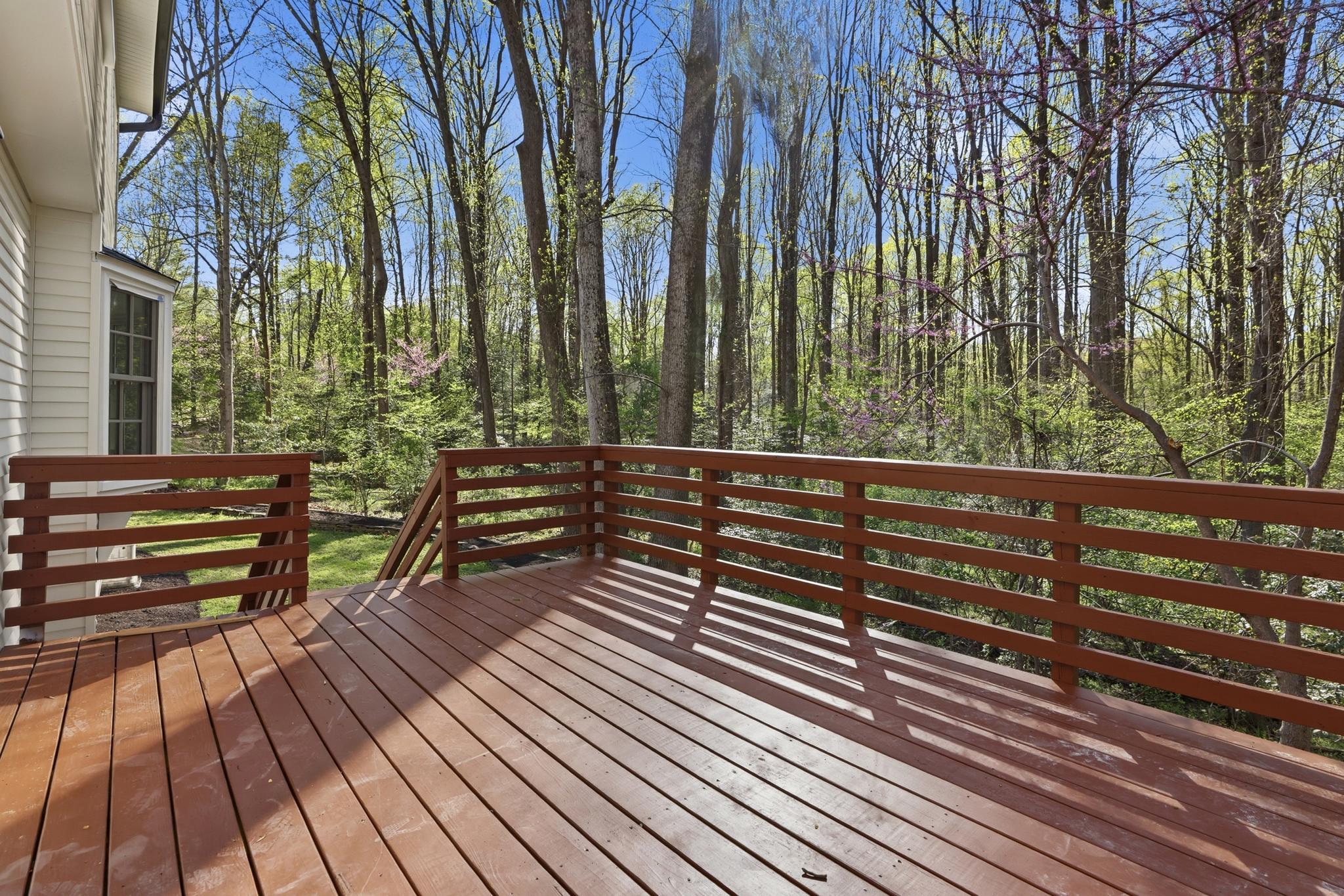  12136 Westwood Hills Drive, Herndon, VA, 20171 - 物件實景
