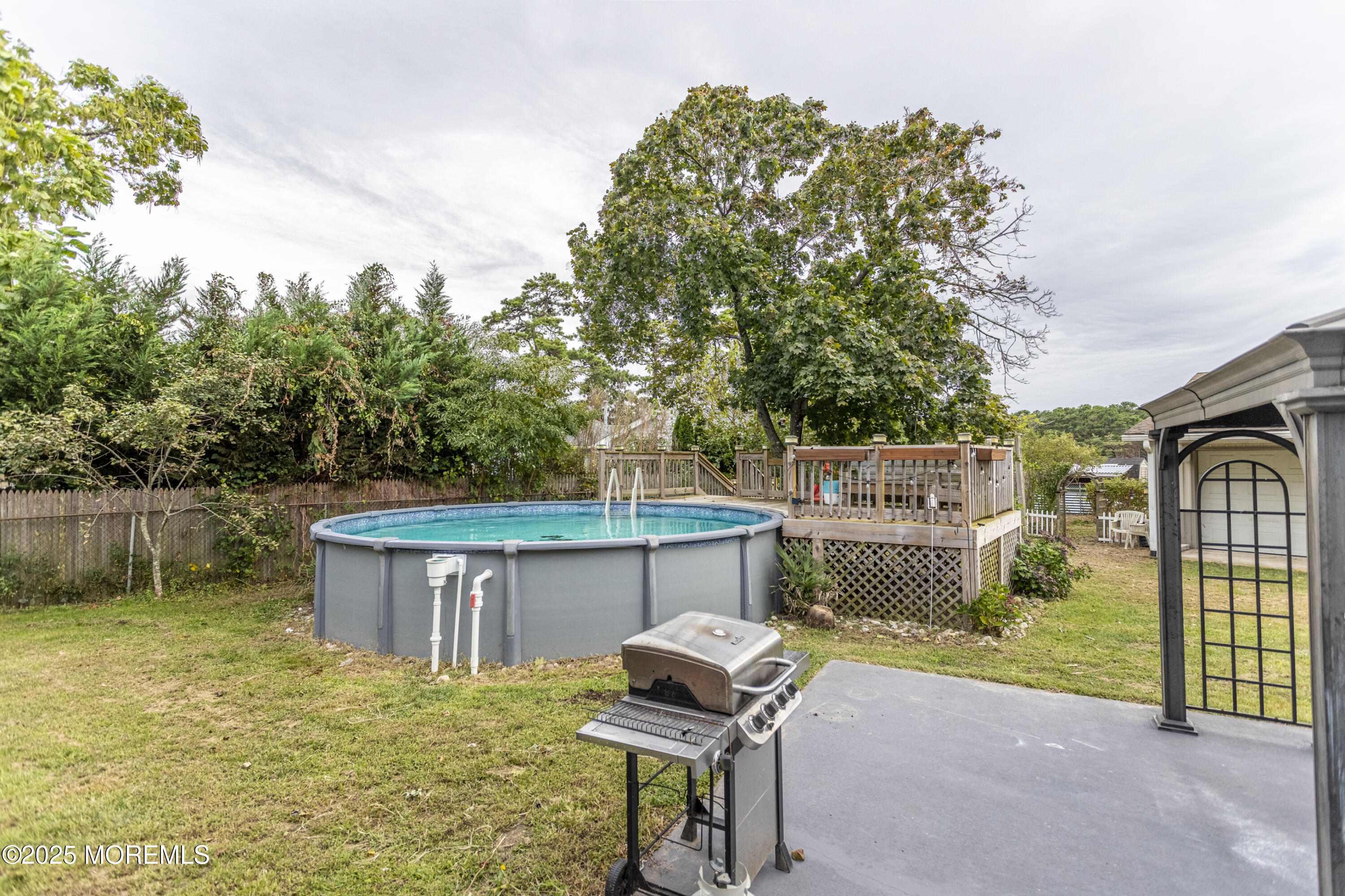 Toms River, New Jersey, 08757, United States, 5 Bedrooms Bedrooms, ,2 BathroomsBathrooms,Residential,For Sale,1981091