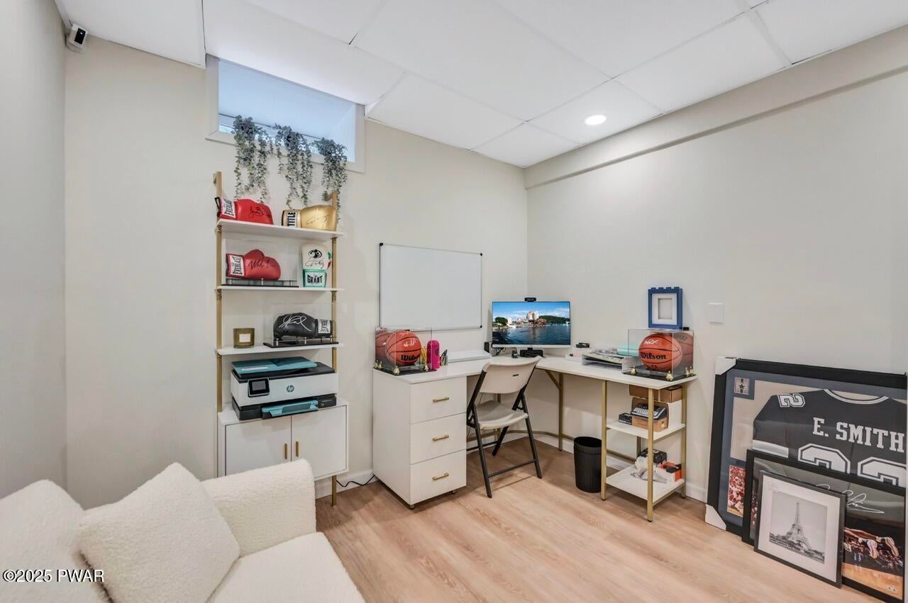 Lords Valley, Pennsylvania, 18428, United States, 6 Bedrooms Bedrooms, ,3 BathroomsBathrooms,Residential,For Sale,2001480