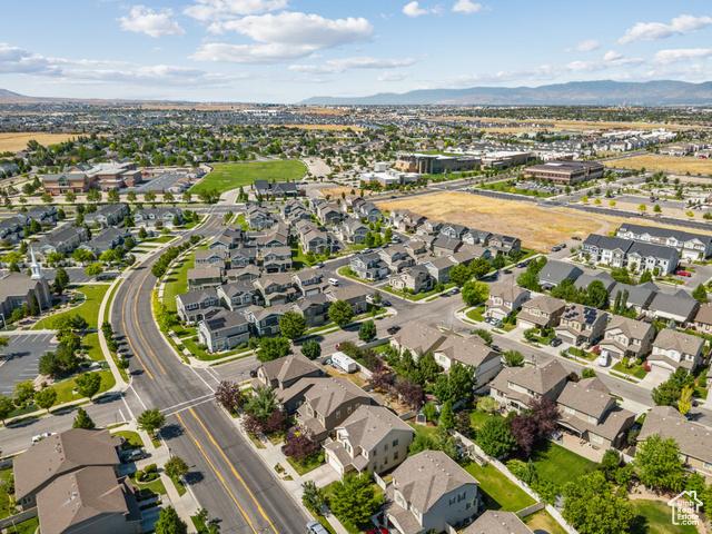 Herriman, Utah, 84096, United States, 5 Bedrooms Bedrooms, ,4 BathroomsBathrooms,Residential,For Sale,1935371