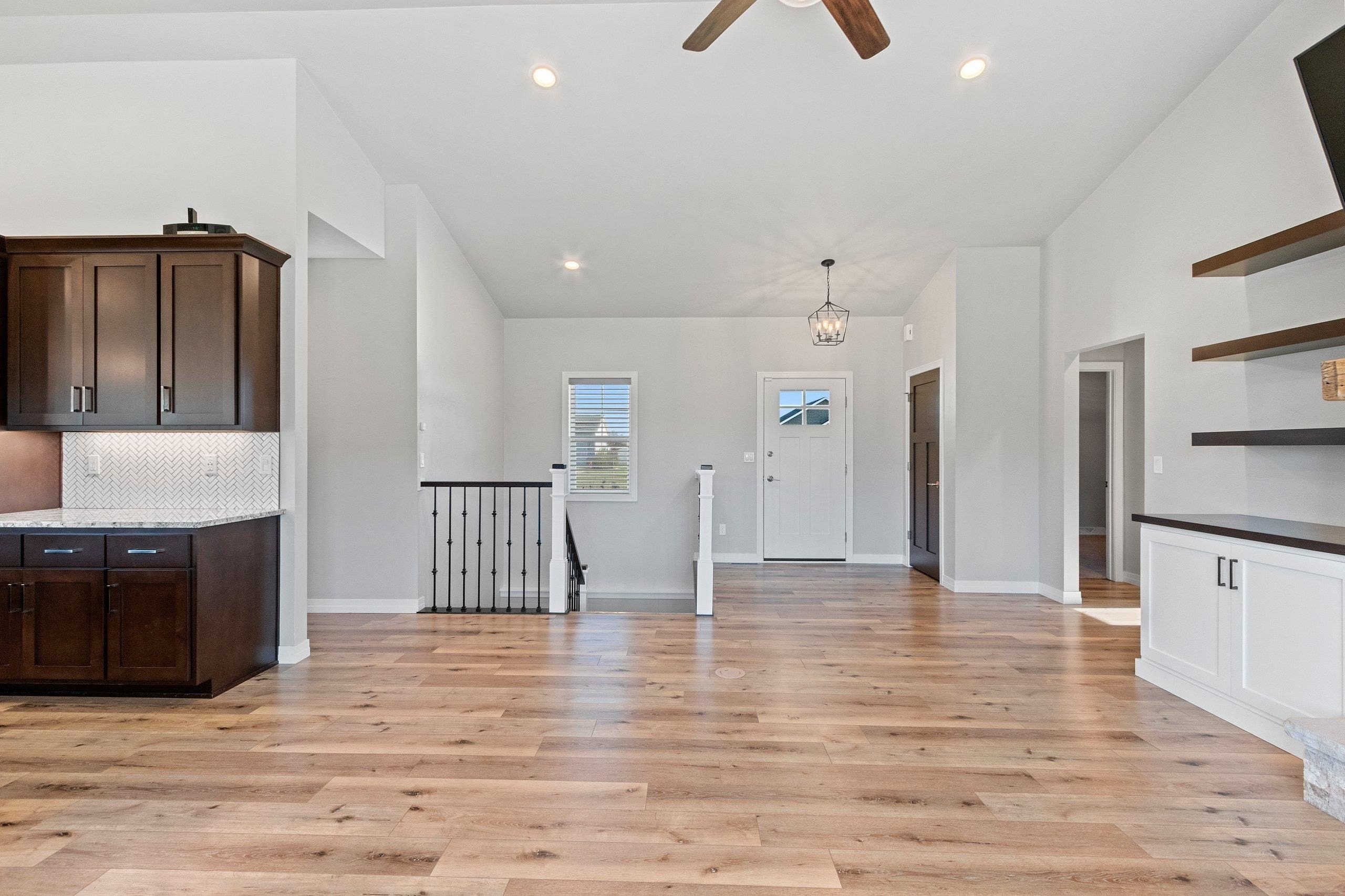 DE PERE, Wisconsin, 54115, United States, 4 Bedrooms Bedrooms, ,4 BathroomsBathrooms,Residential,For Sale,1982498