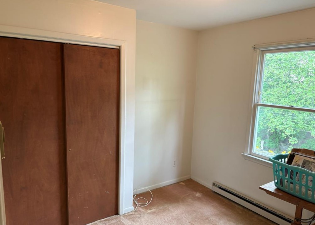 Maywood, New Jersey, 07607, United States, 4 Bedrooms Bedrooms, ,2 BathroomsBathrooms,Residential,For Sale,1872132