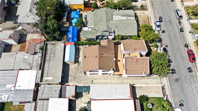 Huntington Park, California, 90255, United States, 8 Bedrooms Bedrooms, ,Residential,For Sale,1980710