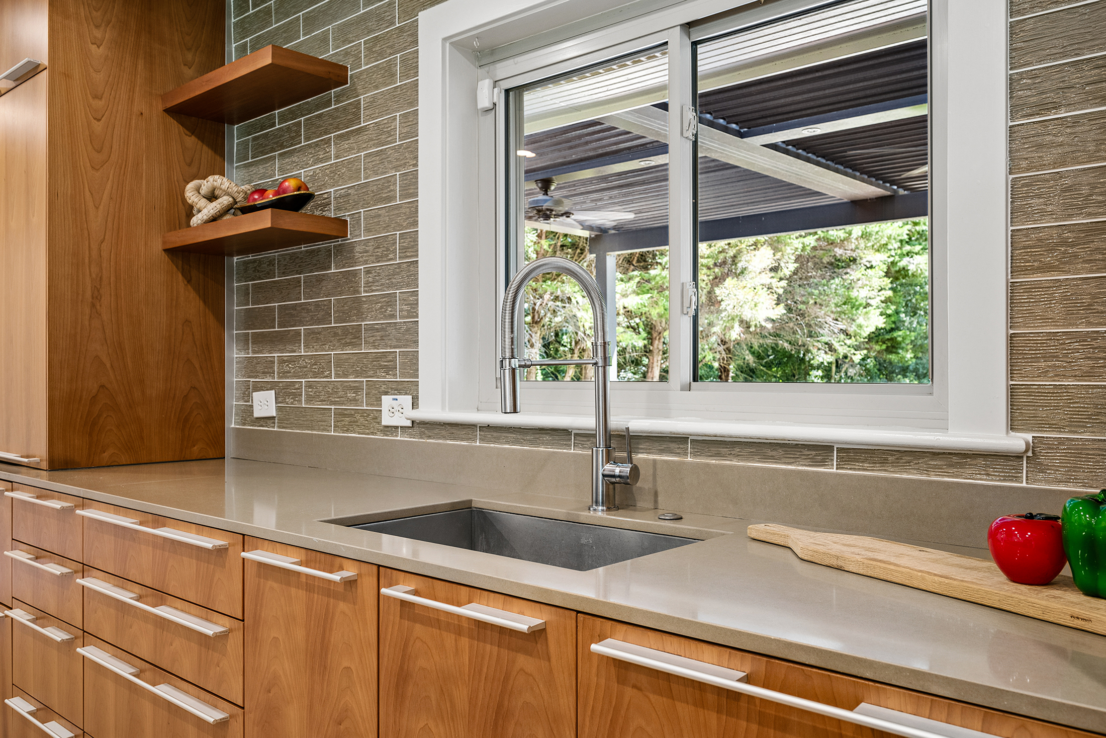 Thoughtfully Renovated Mid-Century Modern in Morningside - 物件實景