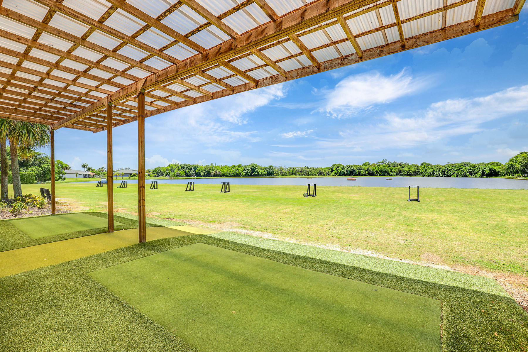  ROYAL PALM GOLF ESTATES - 物件實景