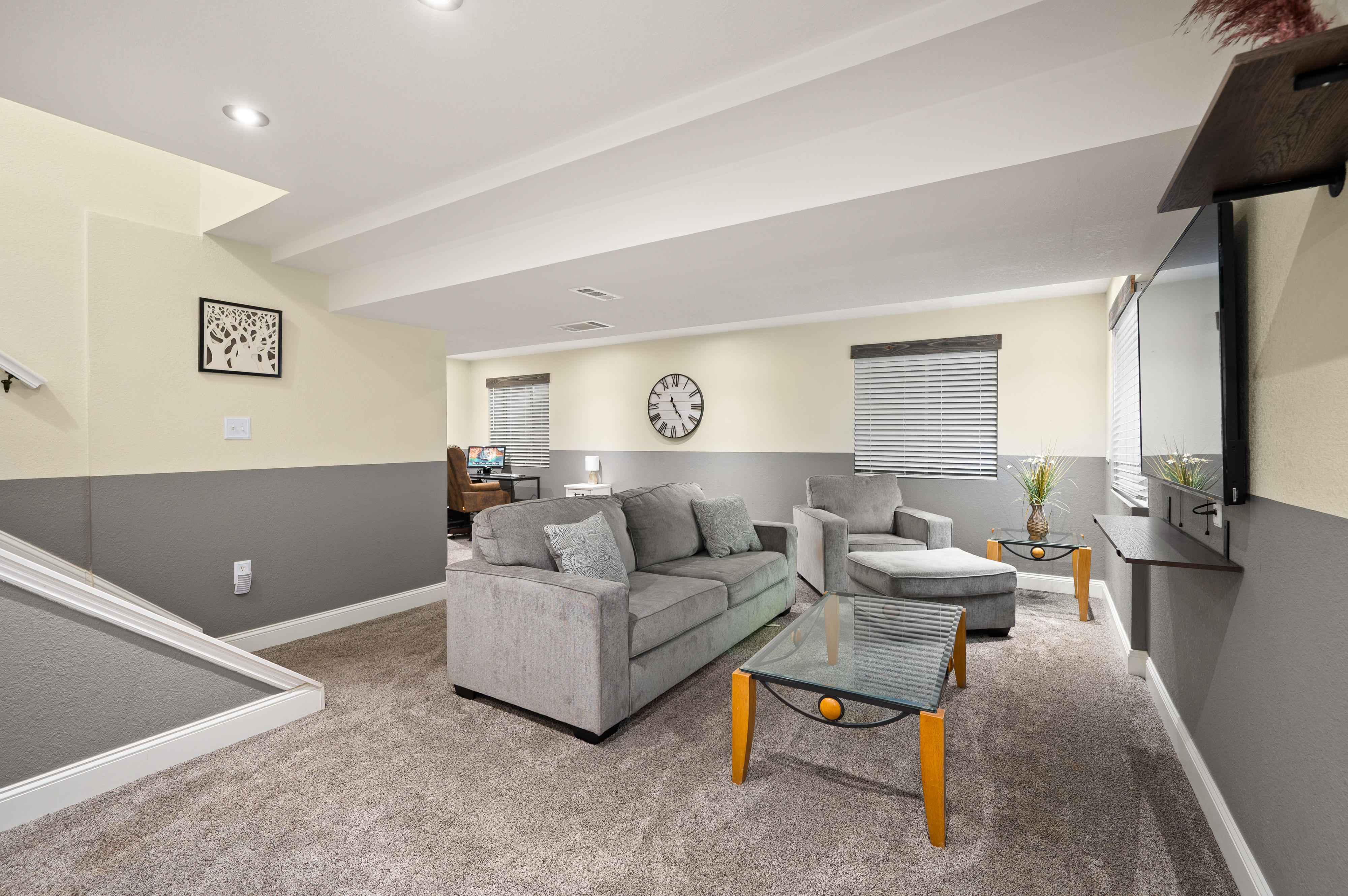  Nestled in the Highly Sought-After Fox Run Community - 物件實景