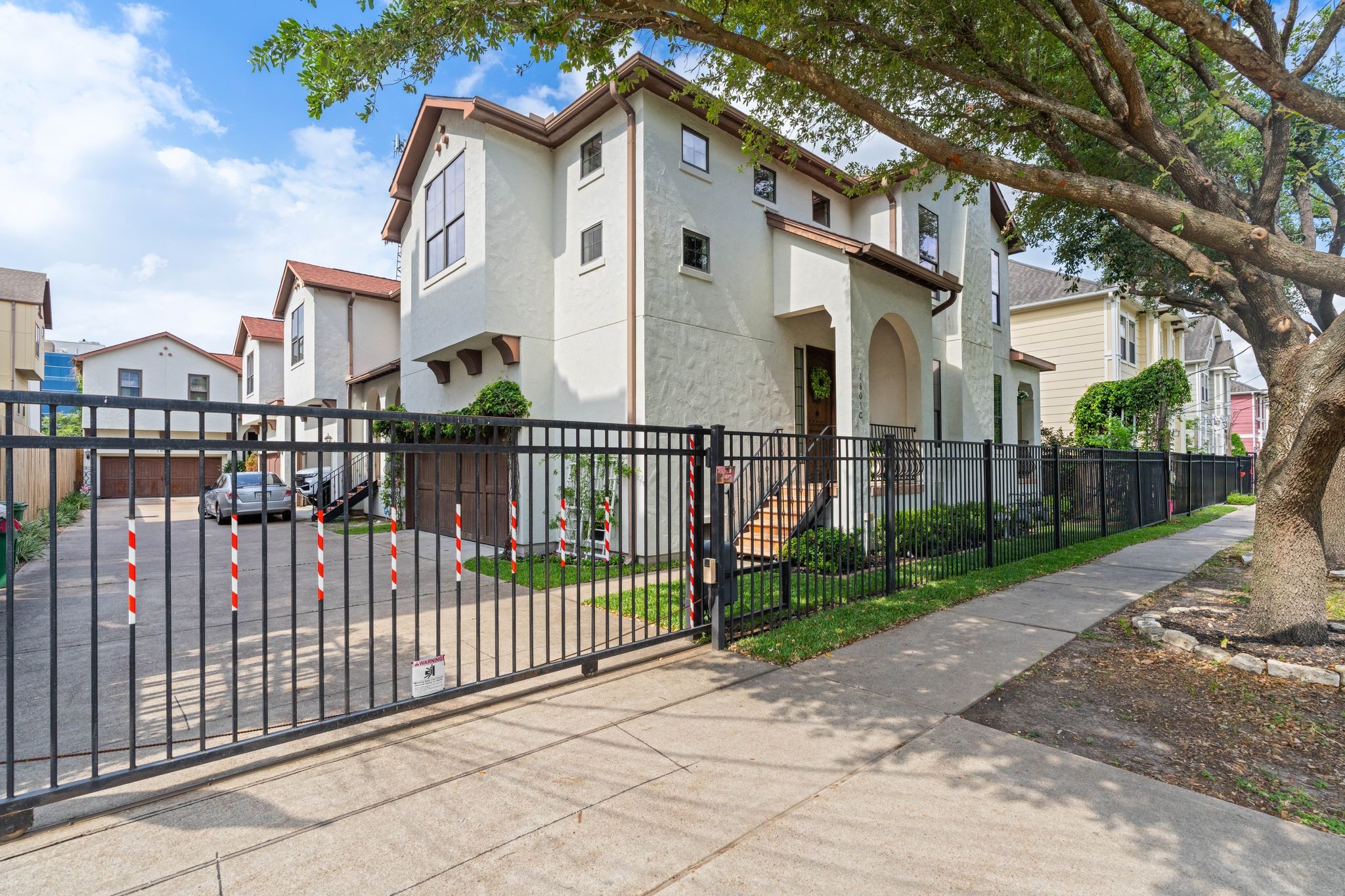  1801 W 24th Street C - 物件實景