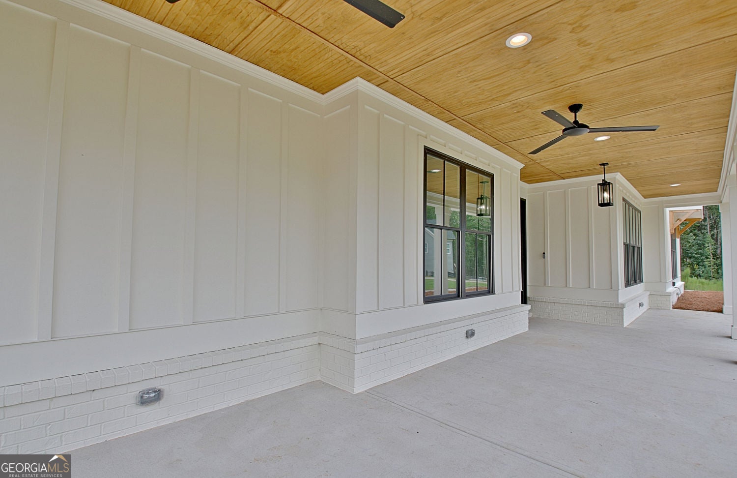 Tyrone, Georgia, 30290, United States, 6 Bedrooms Bedrooms, ,6 BathroomsBathrooms,Residential,For Sale,1859039