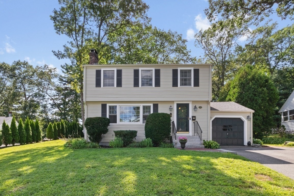 Westwood, Massachusetts, 02090, United States, 3 Bedrooms Bedrooms, ,2 BathroomsBathrooms,Residential,For Sale,1902303