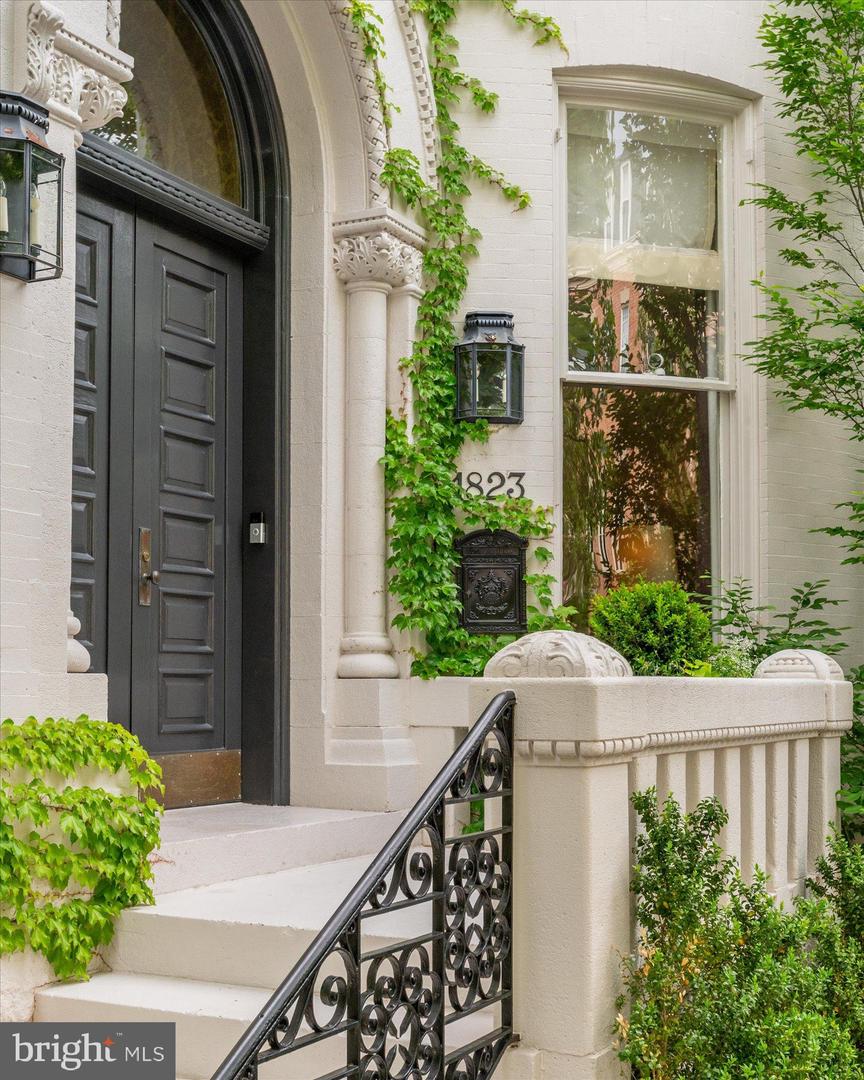 Washington, District of Columbia, 20008, United States, 6 Bedrooms Bedrooms, ,8 BathroomsBathrooms,Residential,For Sale,1807338