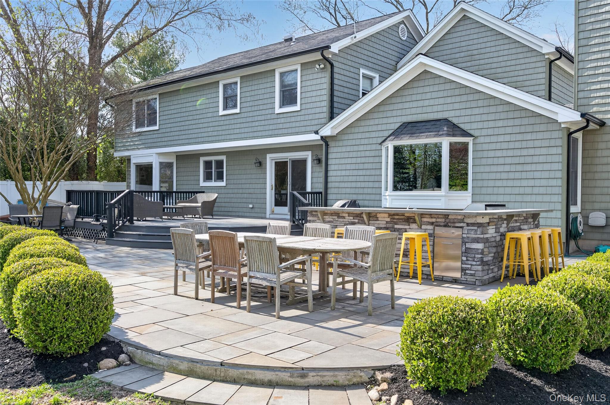  21 Midland Street, Cold Spring Harbor, NY 11724 - 物件實景