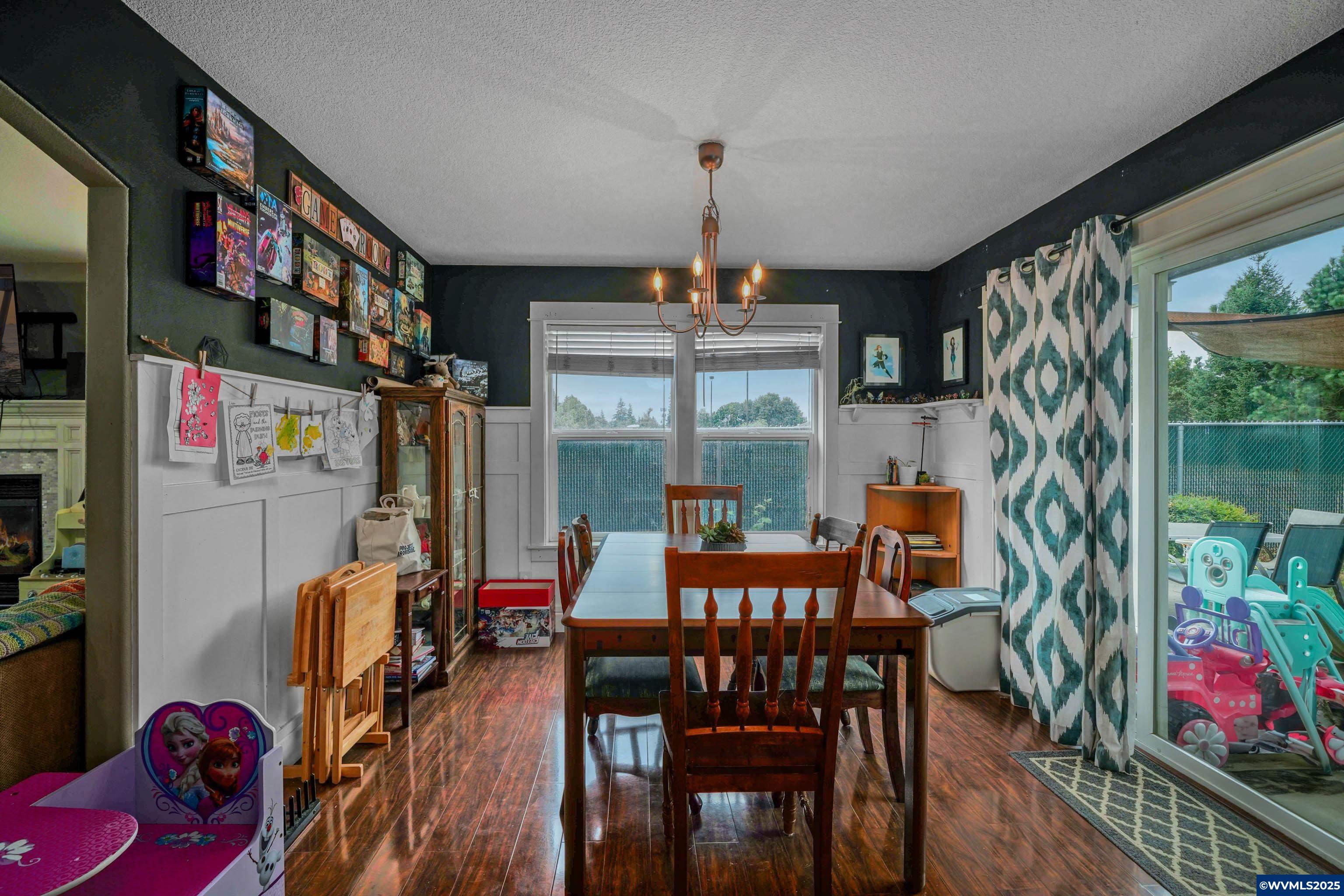 Keizer, Oregon, 97303, United States, 3 Bedrooms Bedrooms, ,3 BathroomsBathrooms,Residential,For Sale,1890853