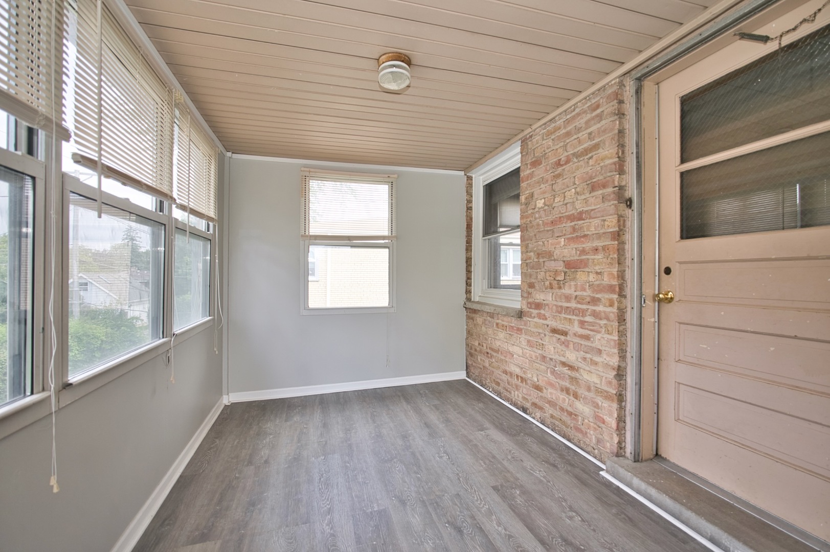 Lincolnwood, Illinois, 60712, United States, 8 Bedrooms Bedrooms, ,Residential,For Sale,1984264