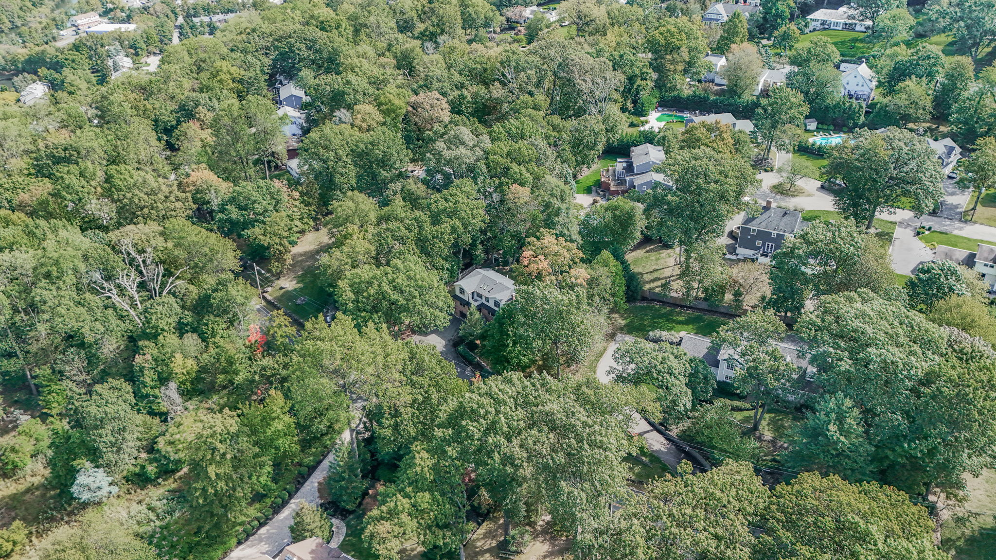 Caldwell Borough, New Jersey, 07006, United States, 3 Bedrooms Bedrooms, ,4 BathroomsBathrooms,Residential,For Sale,1982929