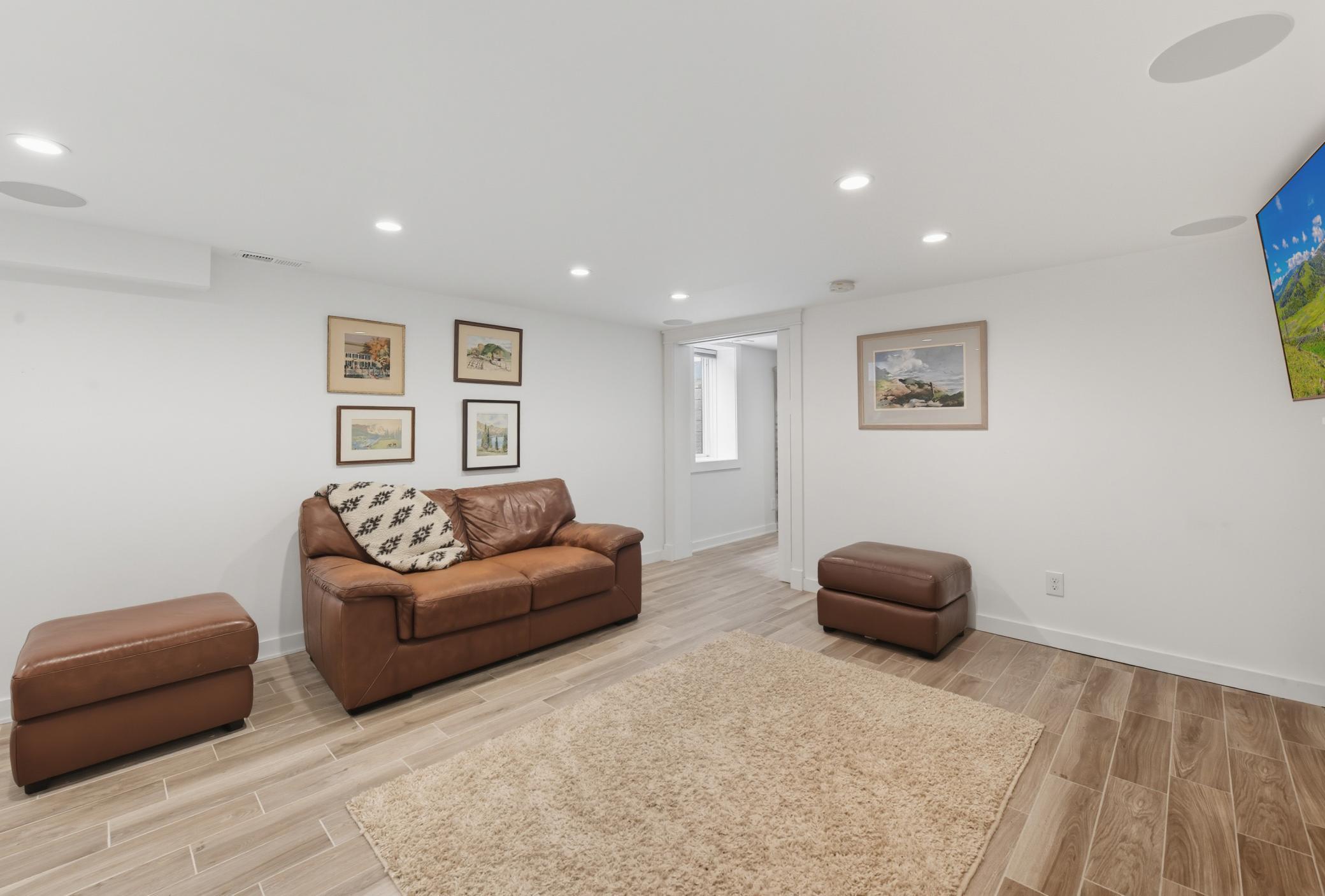 Richfield, Minnesota, 55423, United States, 3 Bedrooms Bedrooms, ,1 BathroomBathrooms,Residential,For Sale,1938909