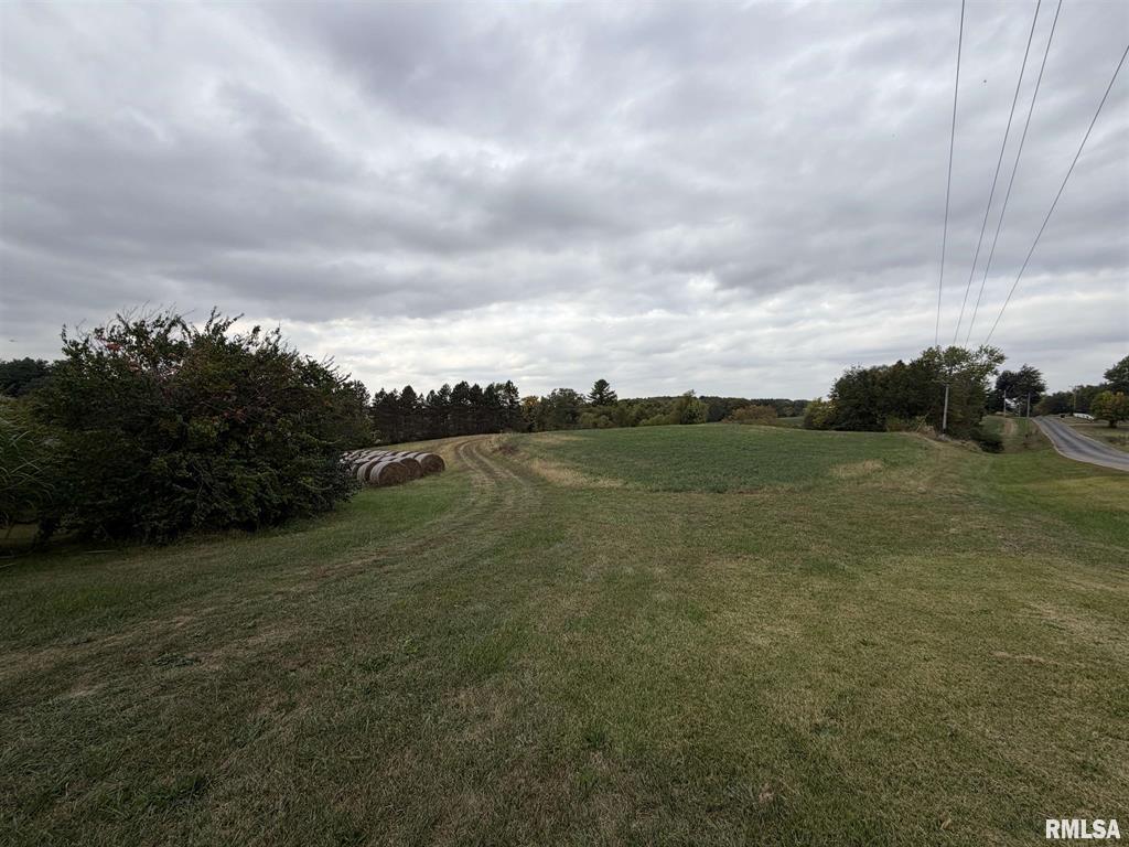 Abingdon, Illinois, 61410, United States, 3 Bedrooms Bedrooms, ,2 BathroomsBathrooms,Residential,For Sale,1976226