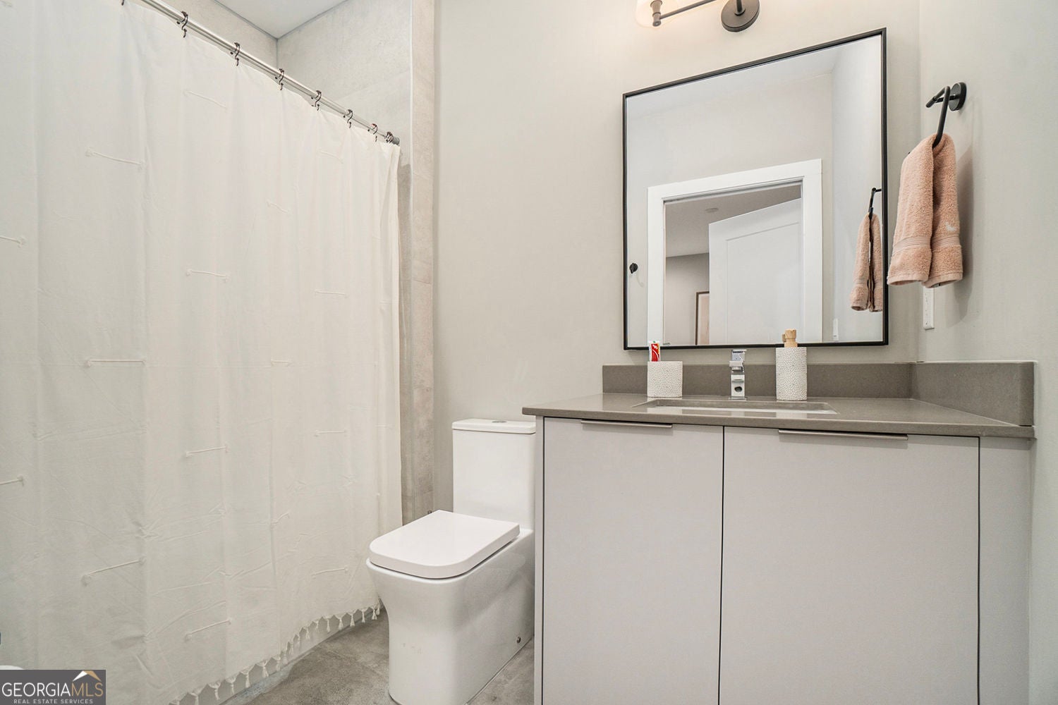 Atlanta, Georgia, 30307, United States, 4 Bedrooms Bedrooms, ,5 BathroomsBathrooms,Residential,For Sale,1927684