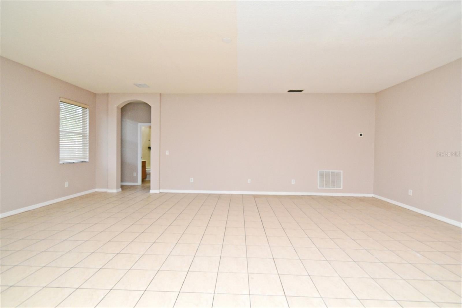 ORLANDO, Florida, 32836, United States, 5 Bedrooms Bedrooms, ,3 BathroomsBathrooms,Residential,For Sale,1981134