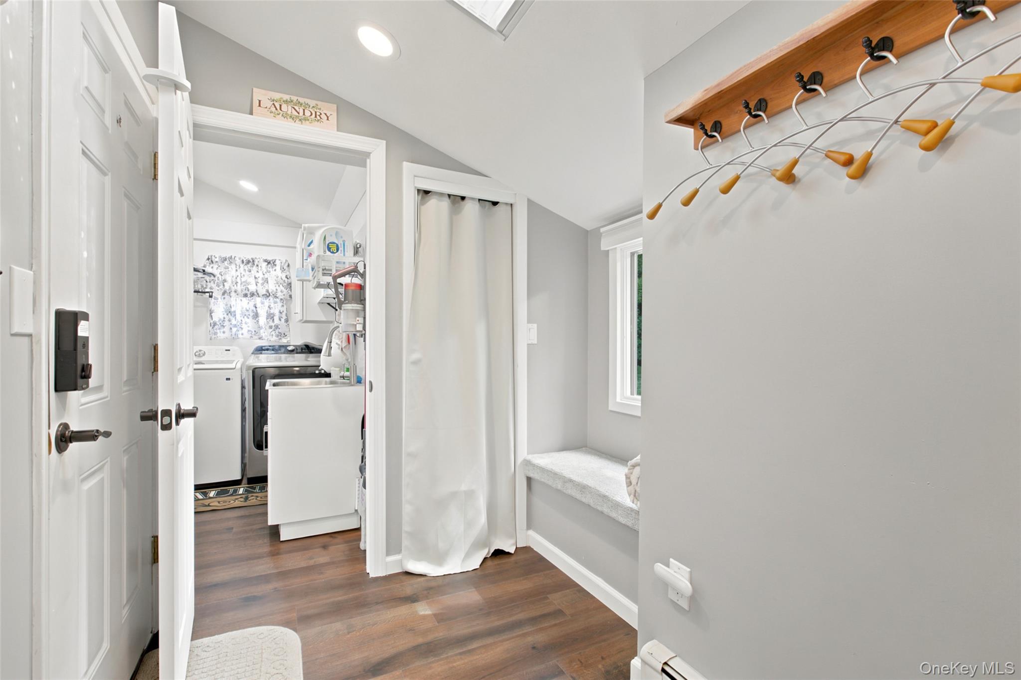  17 Lower Road, Smithtown, NY, 11787 - 物件實景