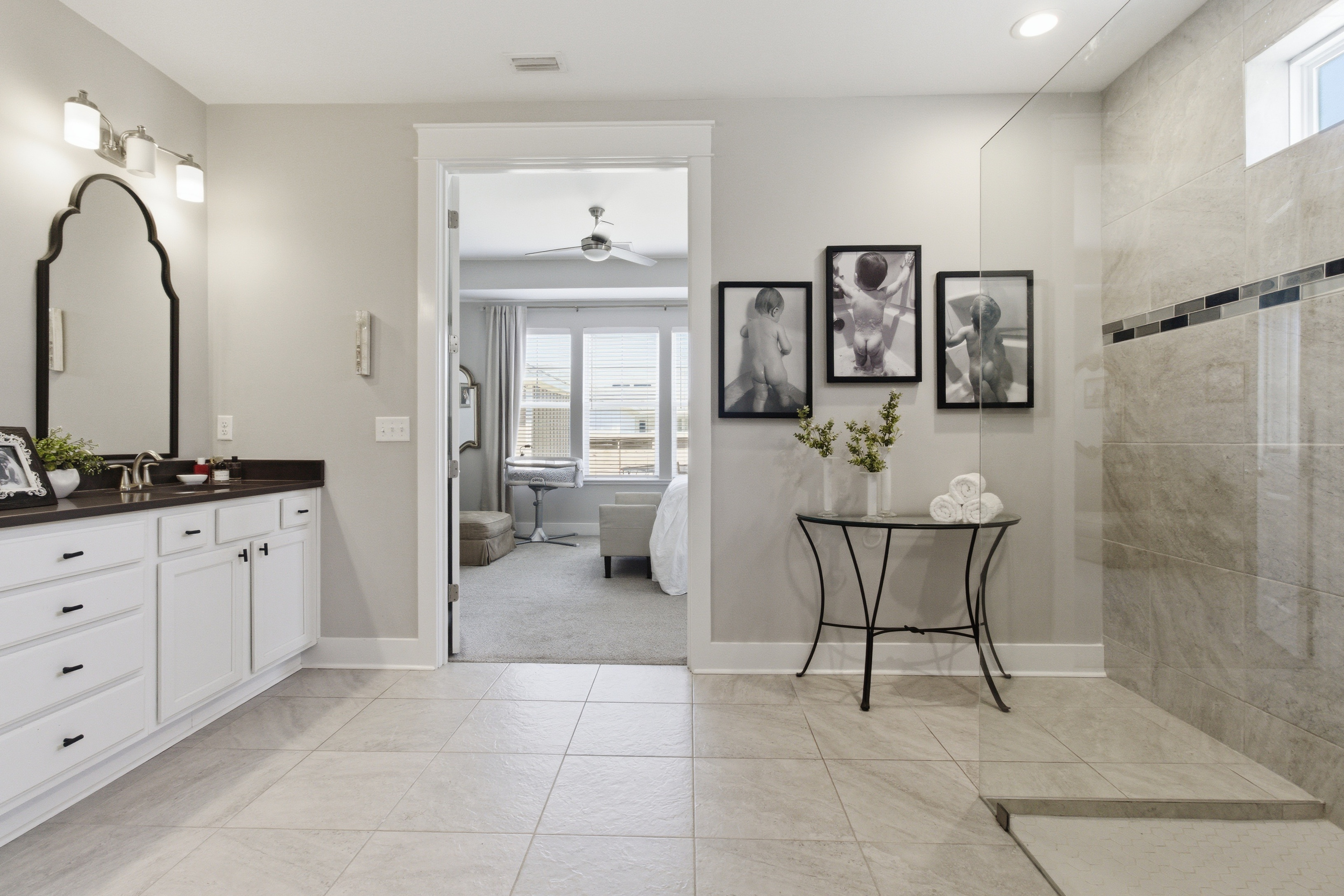  Spacious Corner-Lot Retreat With Flexible Living - 物件實景