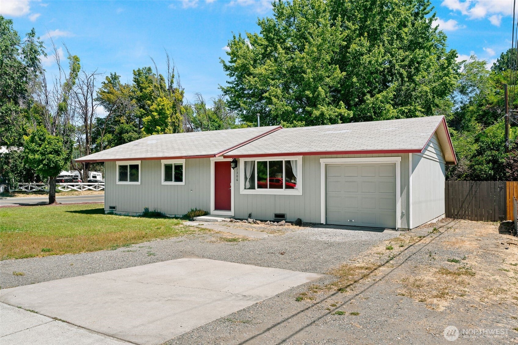Water St, Ellensburg, WA 98926