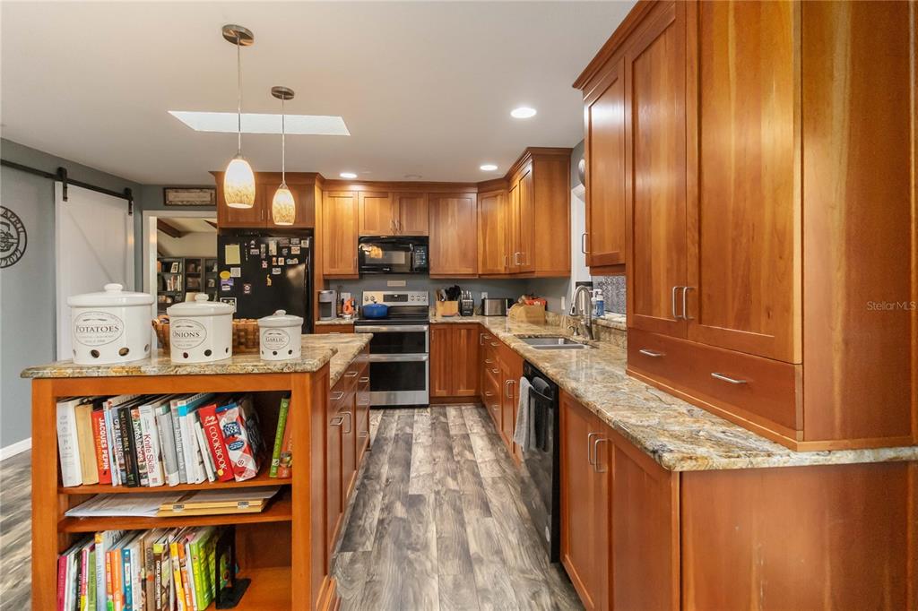 Winter Springs, Florida, 32708, United States, 4 Bedrooms Bedrooms, ,2 BathroomsBathrooms,Residential,For Sale,1968869