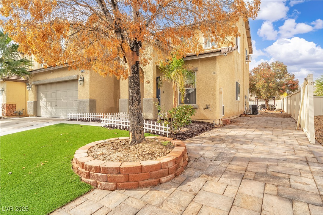 North Las Vegas, Nevada, 89081, United States, 4 Bedrooms Bedrooms, ,3 BathroomsBathrooms,Residential,For Sale,1996909