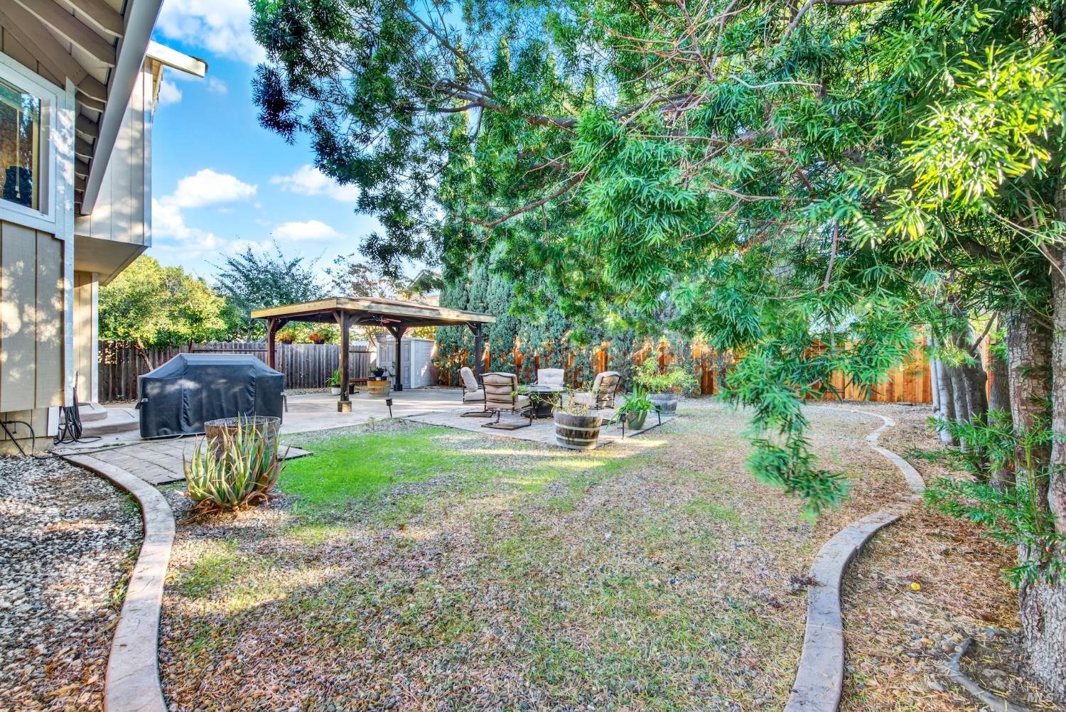 Fairfield, California, 94533, United States, 4 Bedrooms Bedrooms, ,3 BathroomsBathrooms,Residential,For Sale,1988376