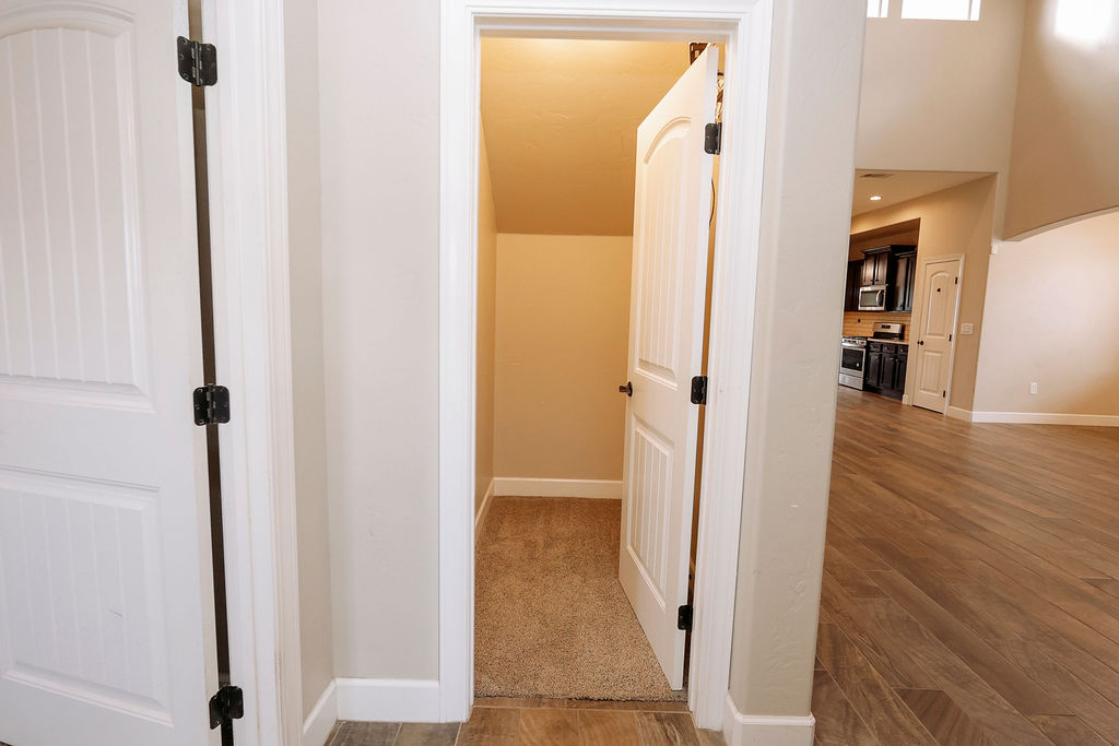 Carlsbad, New Mexico, 88220, United States, 4 Bedrooms Bedrooms, ,3 BathroomsBathrooms,Residential,For Sale,1975049