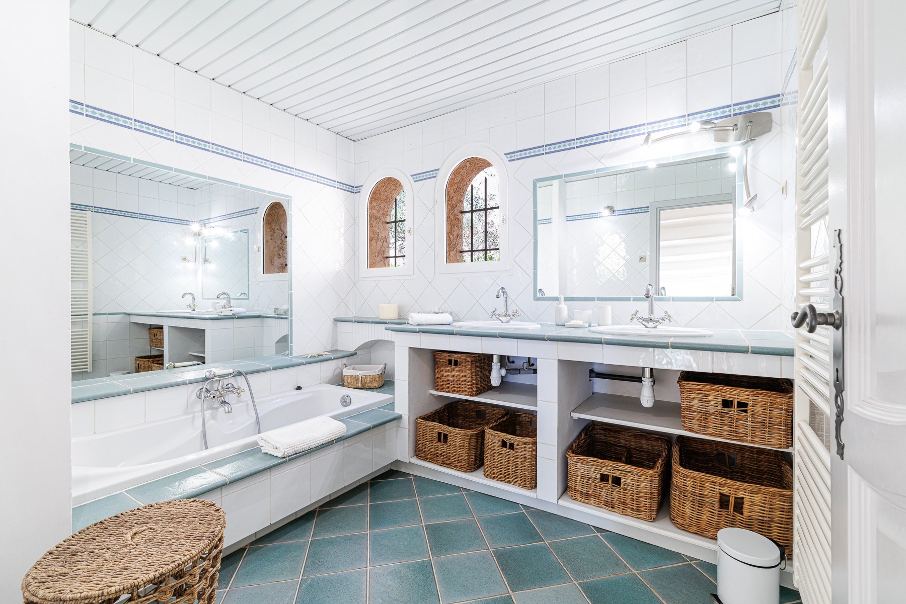  Gattières Provençal villa with panoramic views, pool and olive grove near Nice - 物件實景