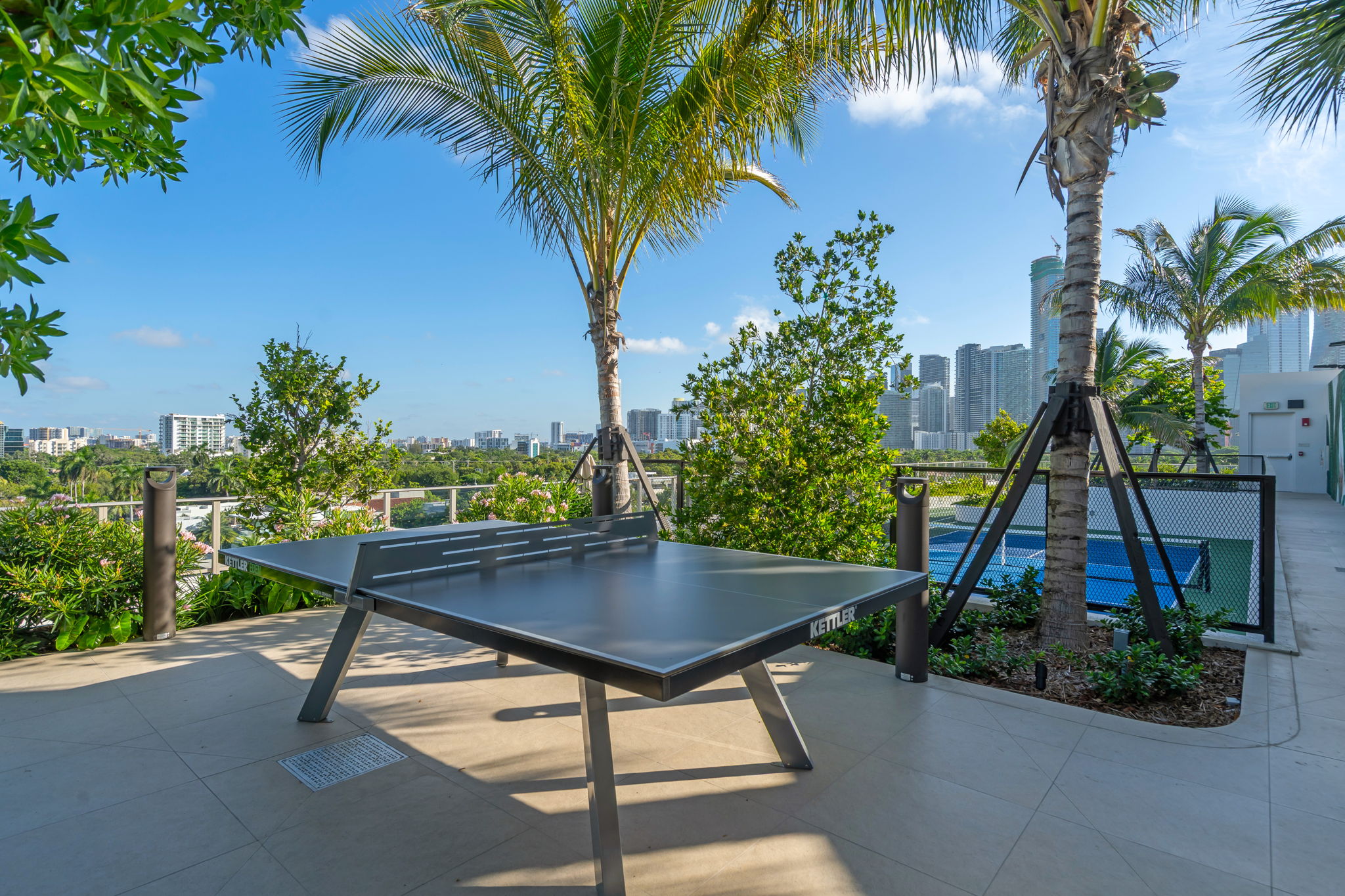  2200 Brickell Ave, Miami, FL, 33143 - 物件實景