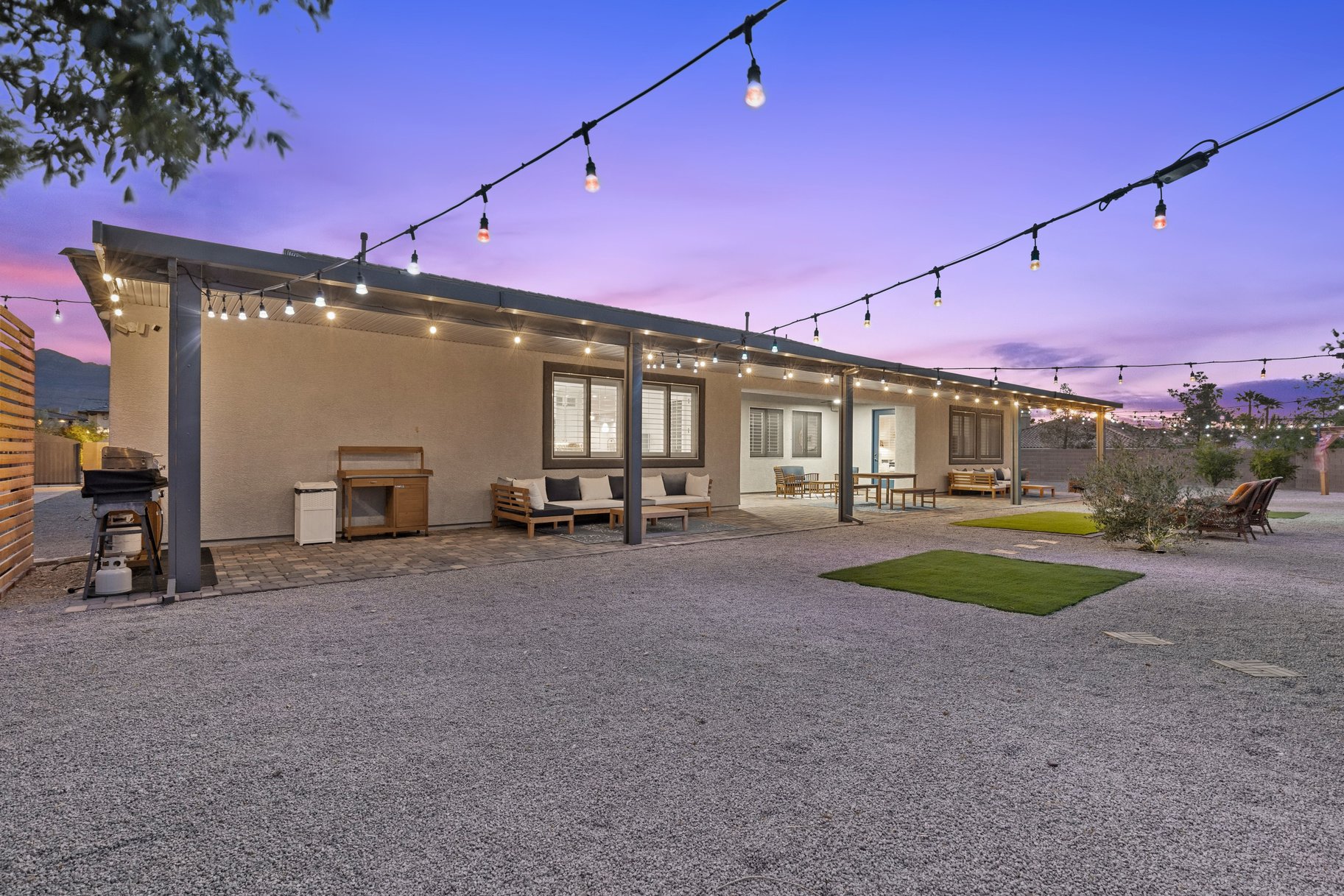  Over Half-Acre Lot Estate with No HOA & Endless Flexibility - 物件實景