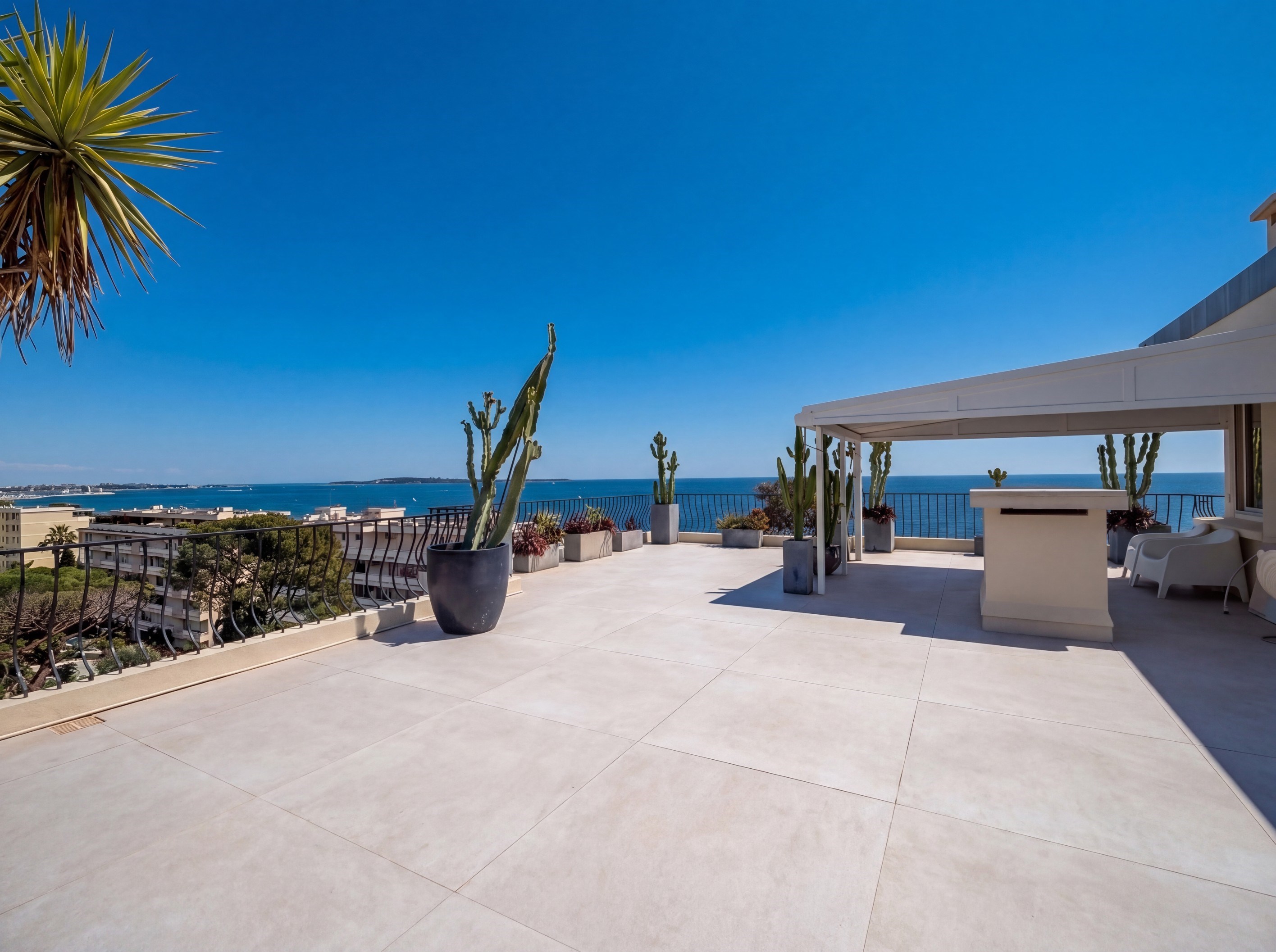  Cannes penthouse with 206 sqm terrace and panoramic sea views - 物件實景