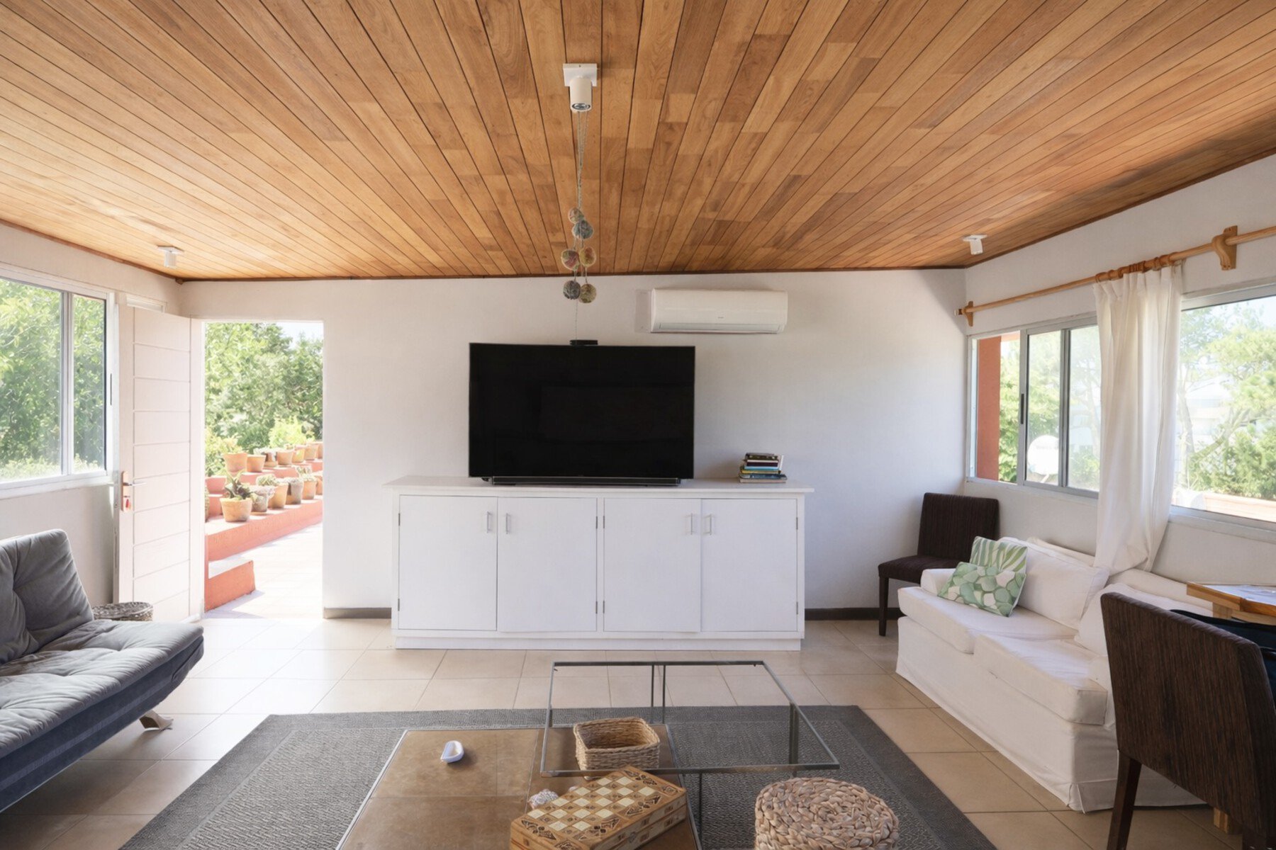  Exclusive 5-Bedroom Residence Steps from Playa Brava - 物件實景
