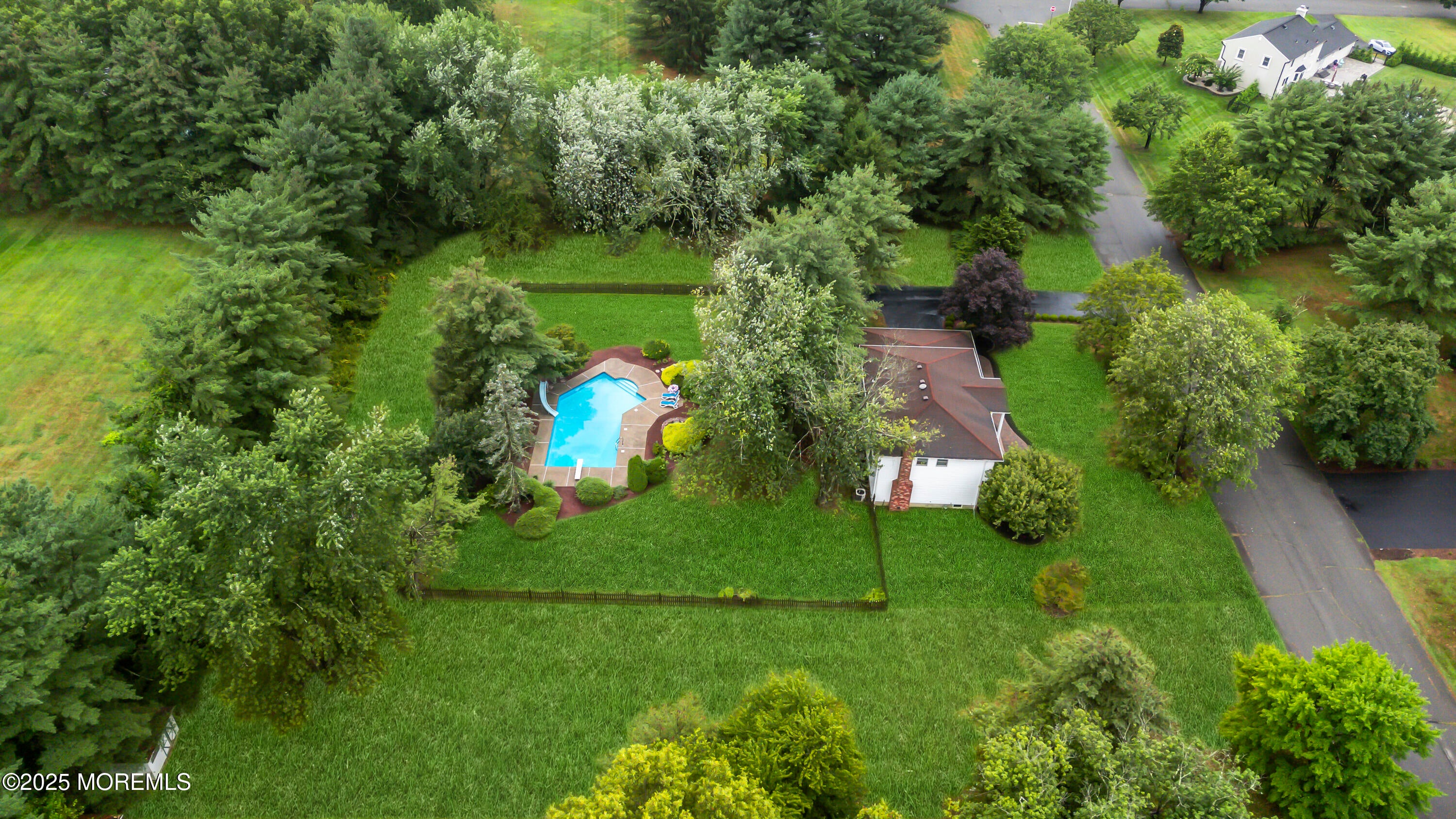 Marlboro, New Jersey, 07746, United States, 5 Bedrooms Bedrooms, ,3 BathroomsBathrooms,Residential,For Sale,1924539