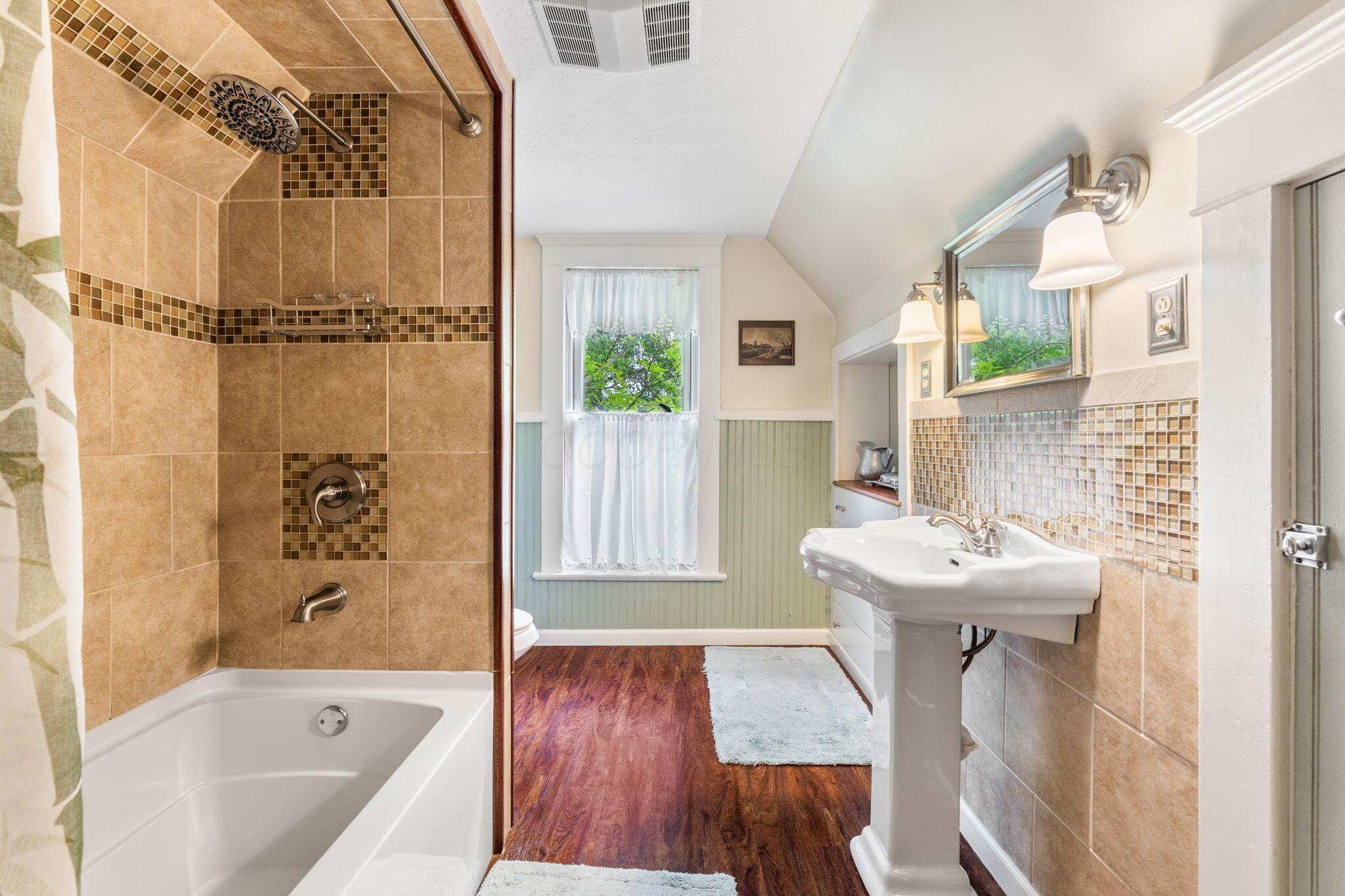 Marysville, Ohio, 43040, United States, 3 Bedrooms Bedrooms, ,2 BathroomsBathrooms,Residential,For Sale,1828406