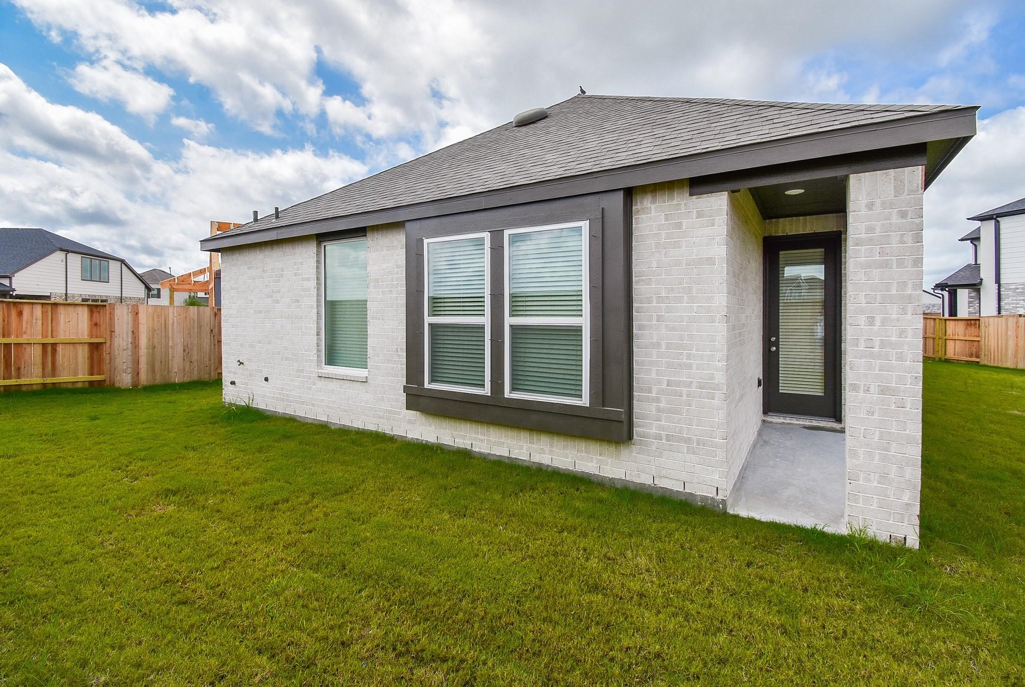  5115 Murillo Drive - 物件實景