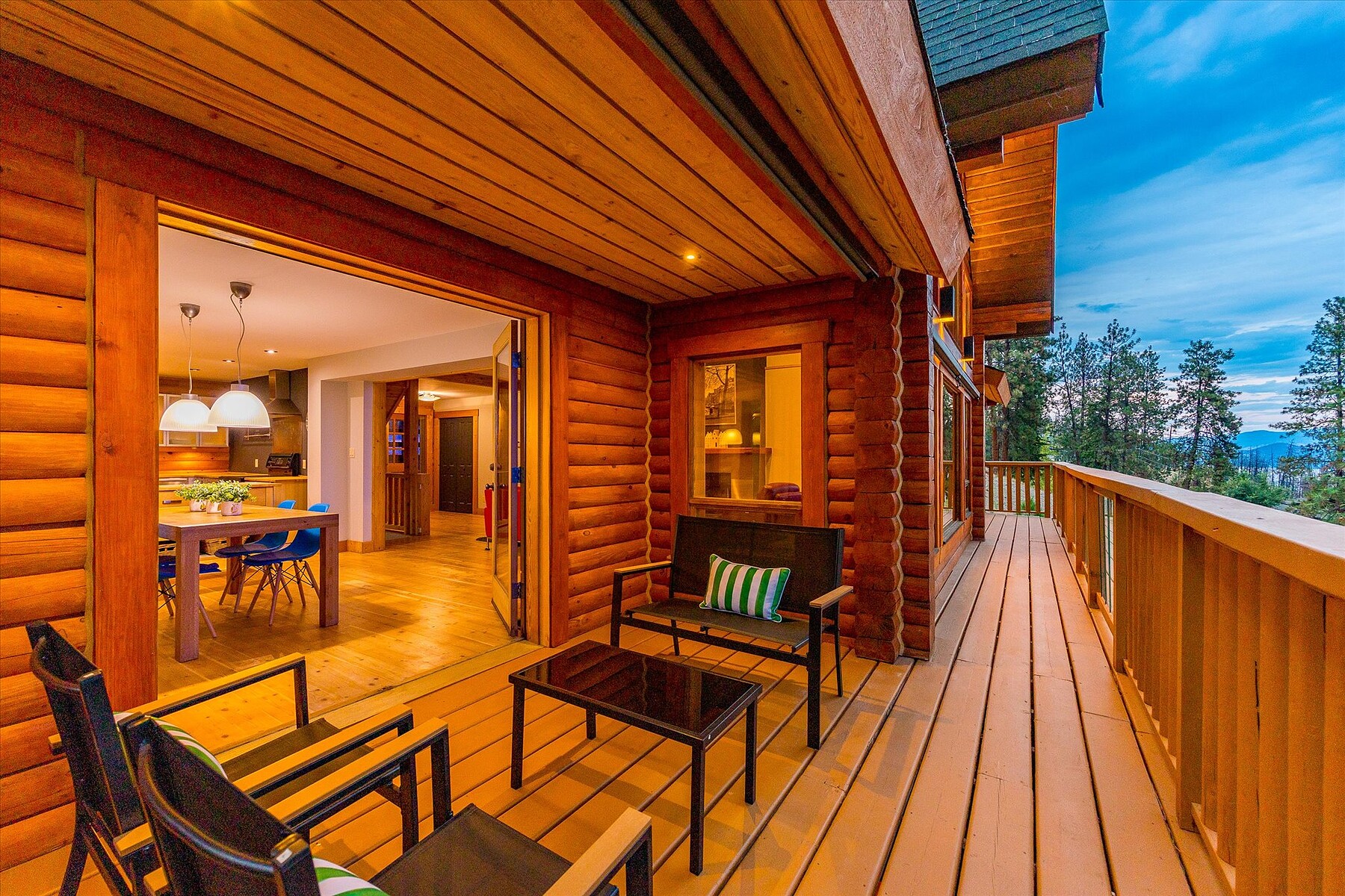  Log and Timber Dream Home - 物件實景