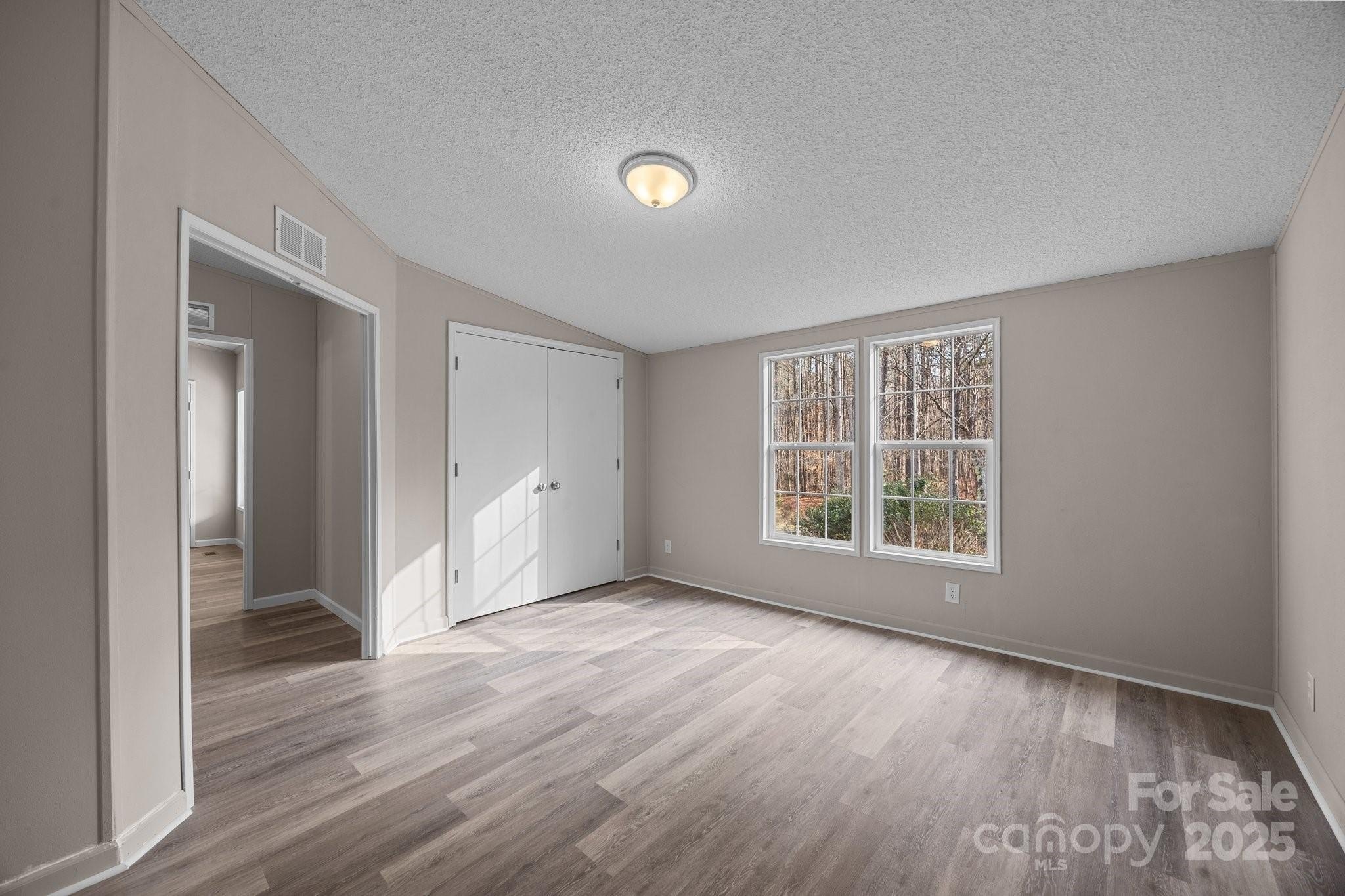 Salisbury, North Carolina, 28146, United States, 4 Bedrooms Bedrooms, ,3 BathroomsBathrooms,Residential,For Sale,1984166