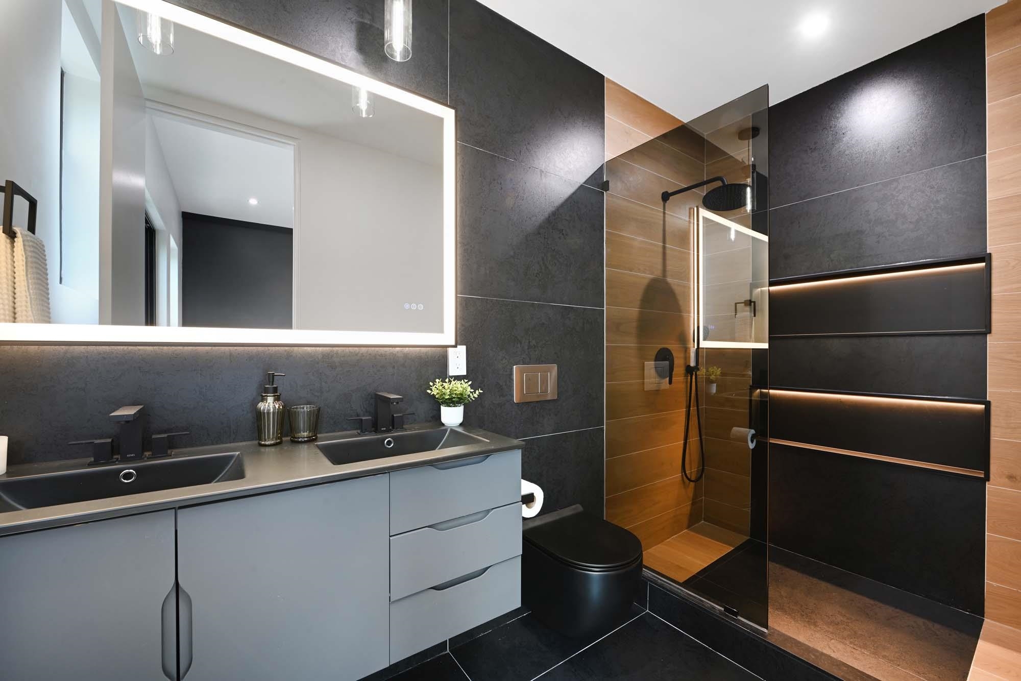 Jersey City, New Jersey, 07305, United States, 3 Bedrooms Bedrooms, ,2 BathroomsBathrooms,Residential,For Sale,1906129