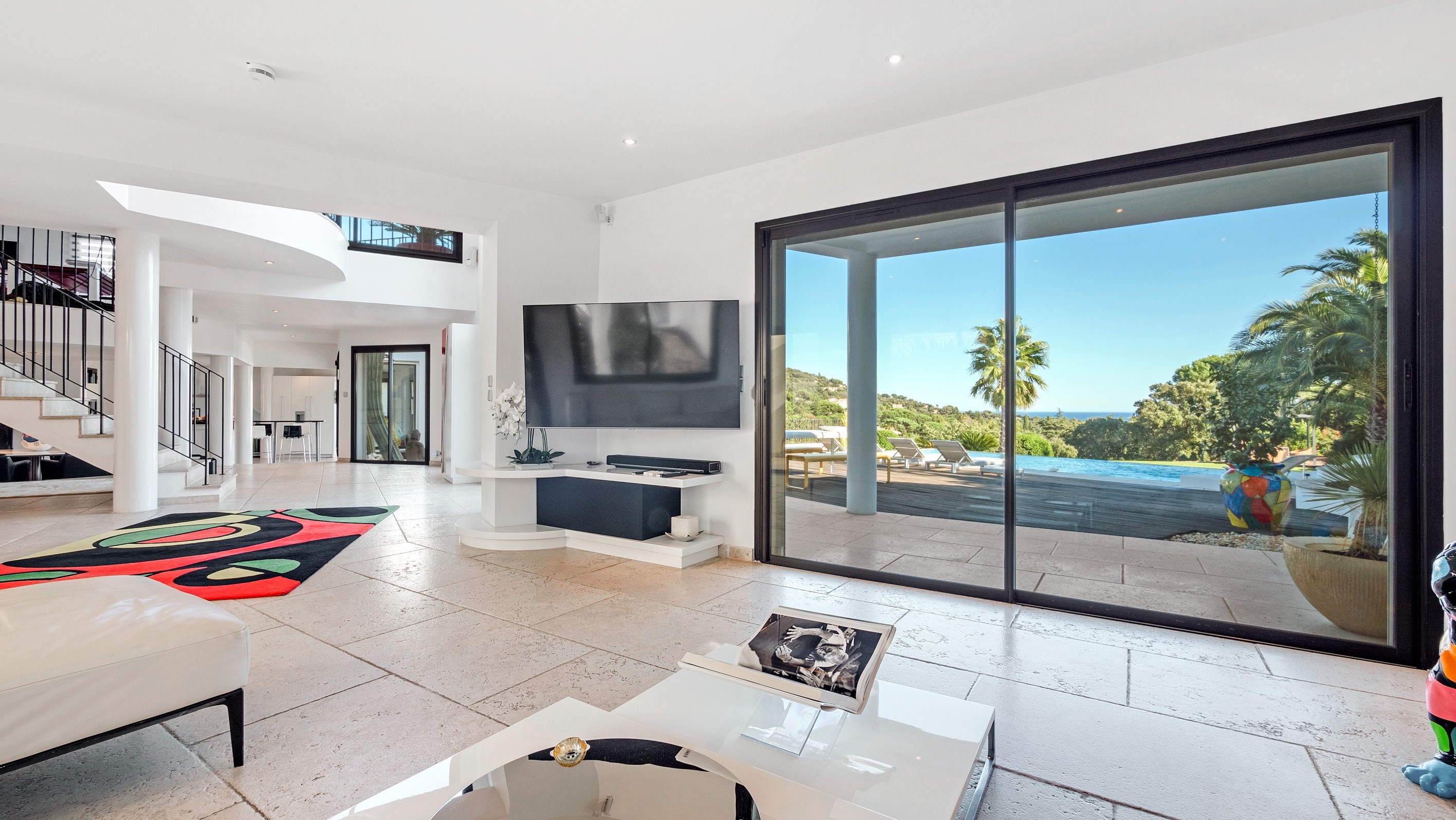  Grimaud Modern home with pool and sea view - Beauvallon Estate - 物件實景