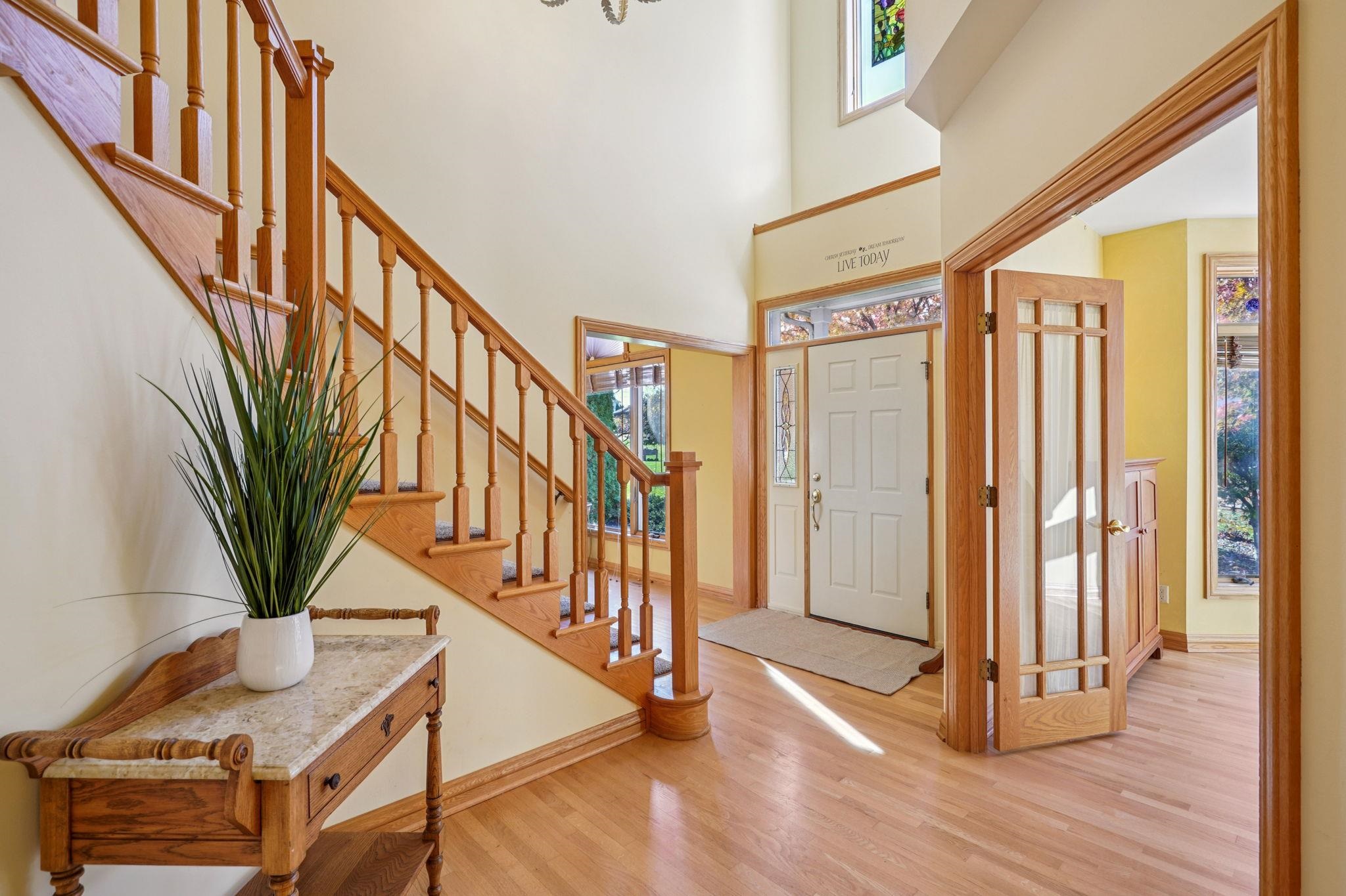 Waunakee, Wisconsin, 53597, United States, 4 Bedrooms Bedrooms, ,4 BathroomsBathrooms,Residential,For Sale,1987992