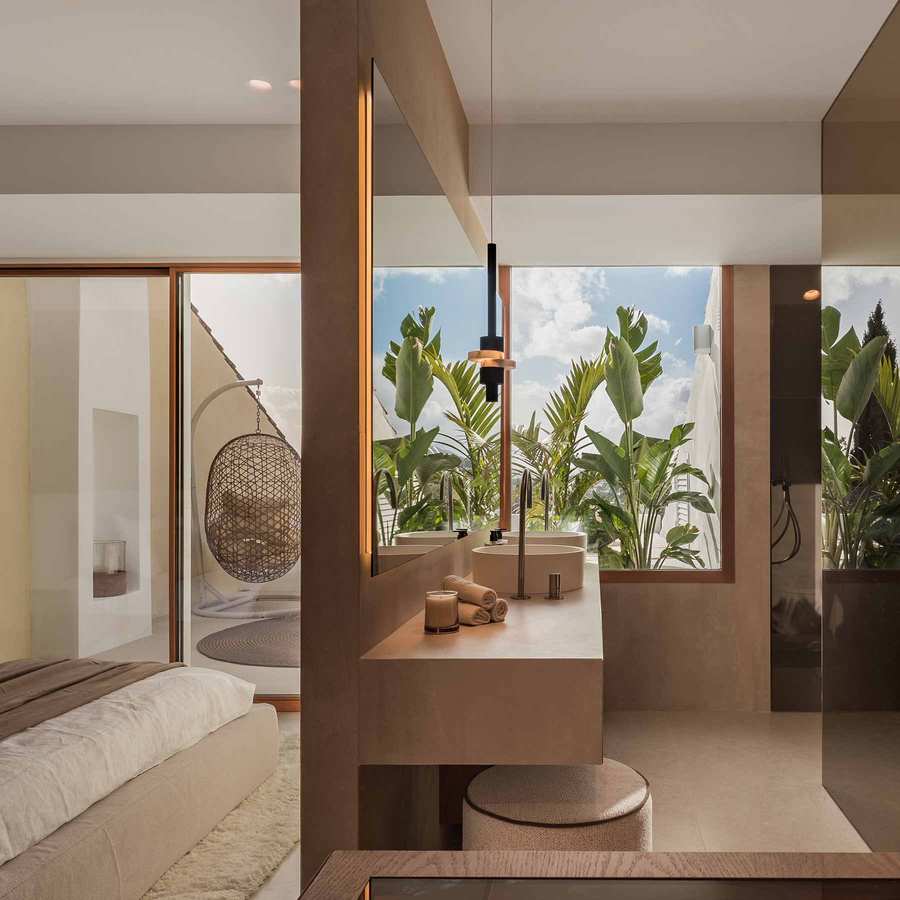  Renovated townhouse in Marbella