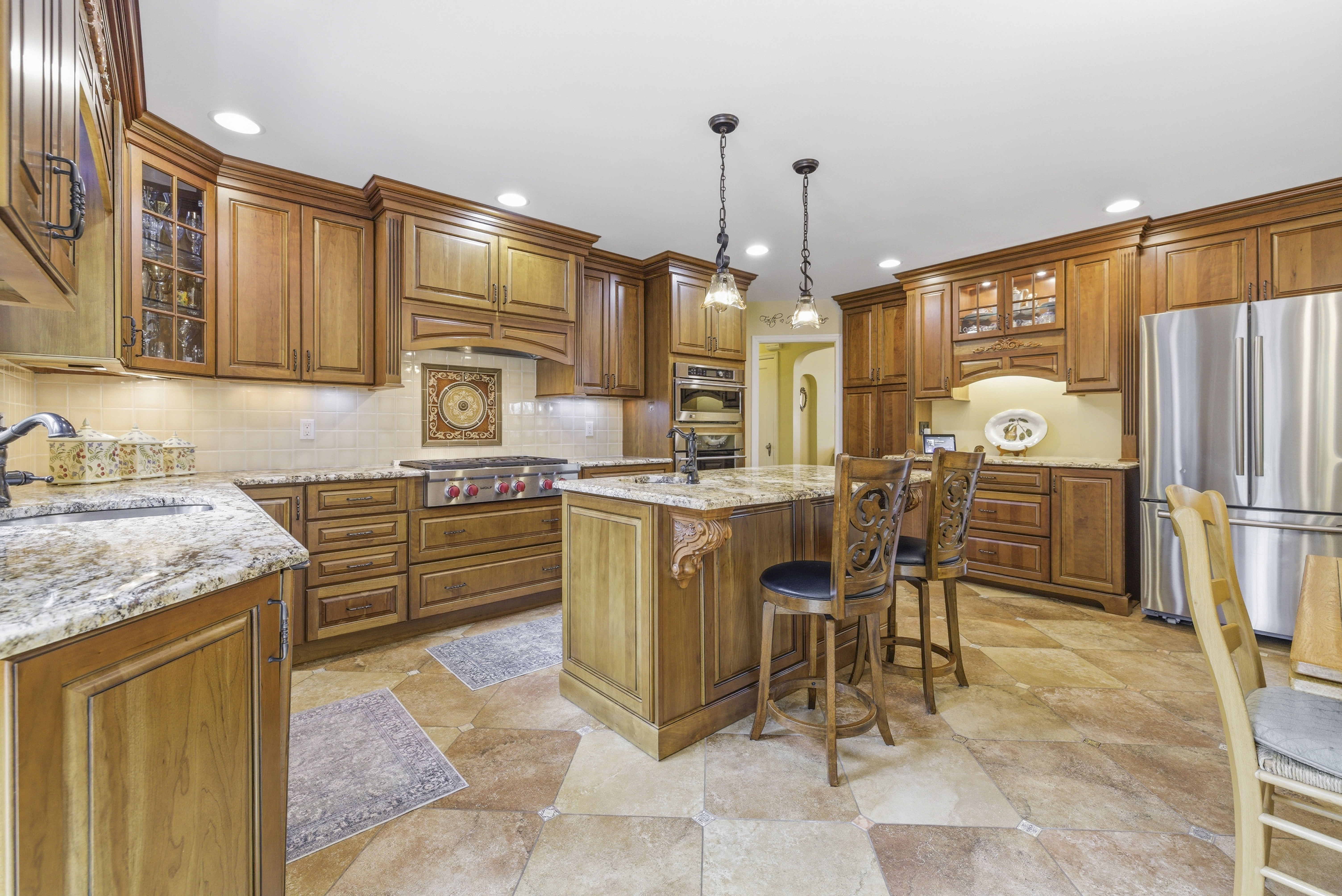  124 Peterhoff Avenue, Malverne, NY, 11565 - 物件實景