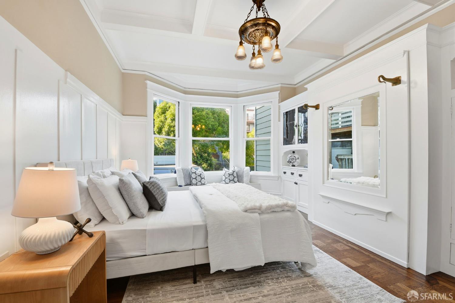 San Francisco, California, 94115, United States, 3 Bedrooms Bedrooms, ,1 BathroomBathrooms,Residential,For Sale,1992126