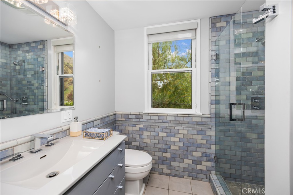 Sierra Madre, California, 91024, United States, 5 Bedrooms Bedrooms, ,2 BathroomsBathrooms,Residential,For Sale,1777104