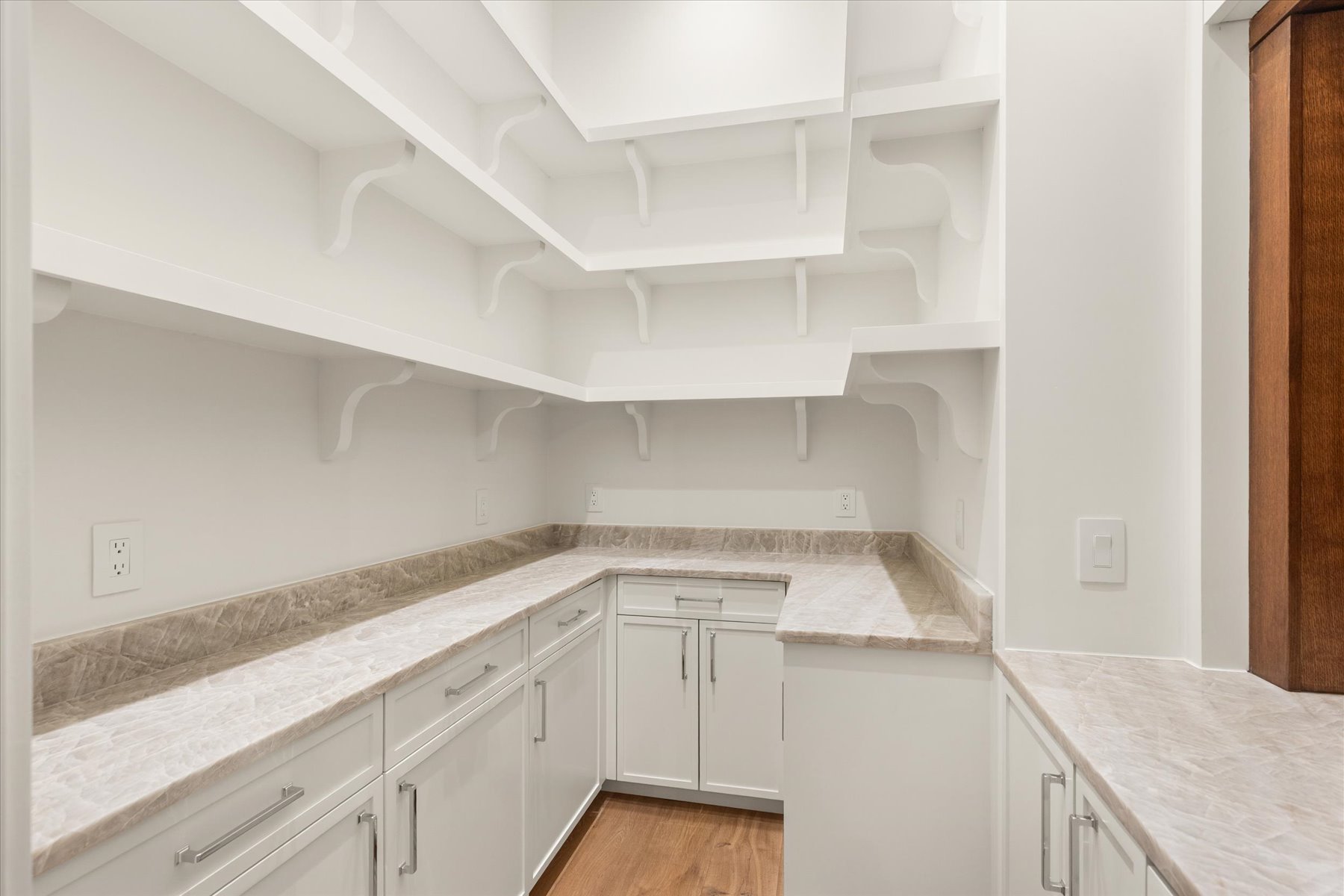  502 Birchwood Drive Unit B-1 Highlands - 物件實景