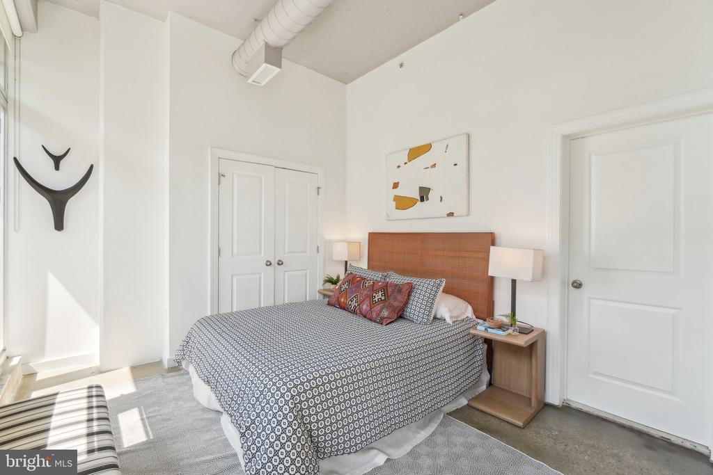 Washington, District of Columbia, 20010, United States, 2 Bedrooms Bedrooms, ,2 BathroomsBathrooms,Residential,For Sale,1943394