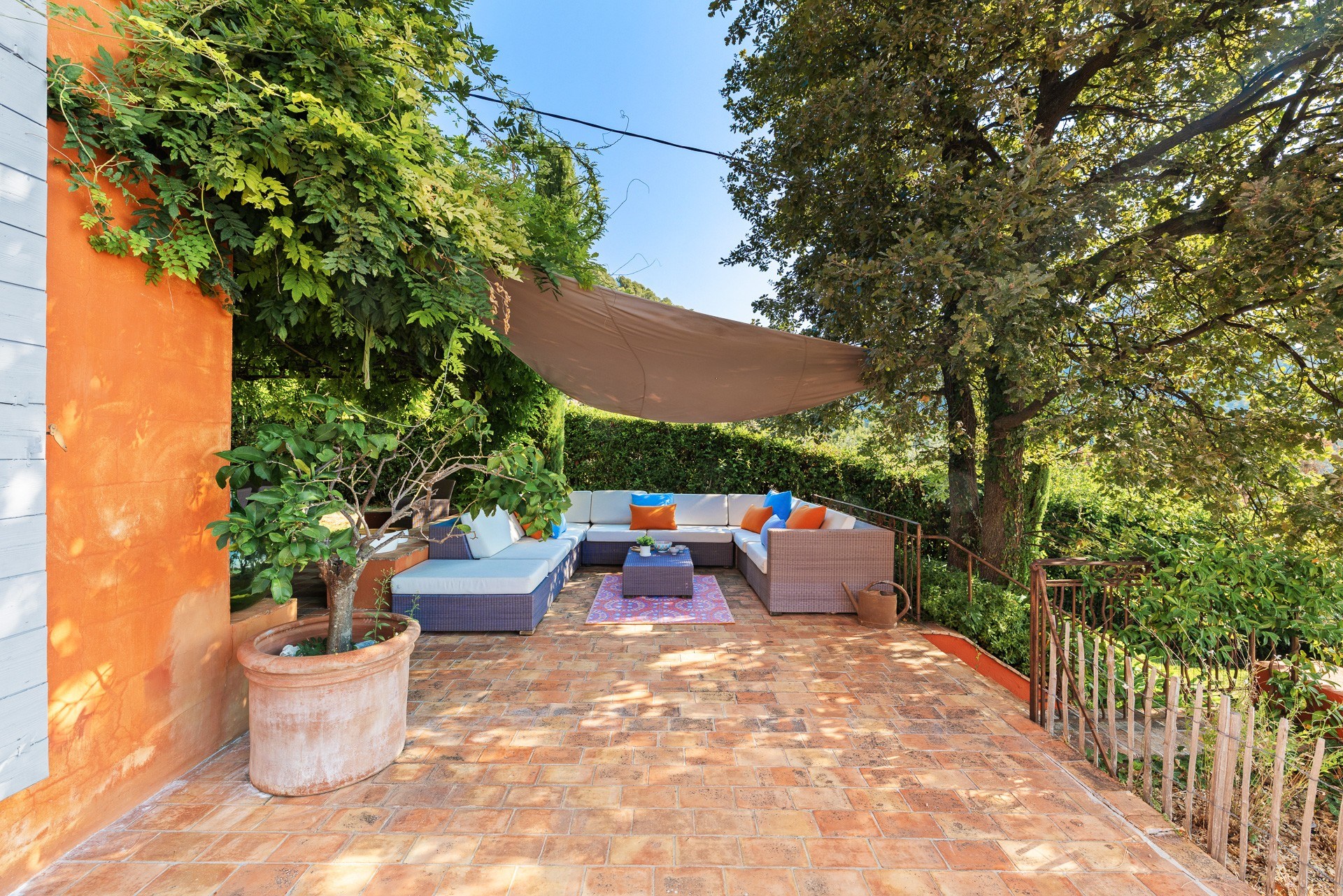  Luxury neo-Provençal bastide in Vence with sea views, heated pool and landscape… - 物件實景