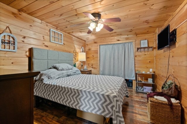 Ellijay, Georgia, 30540, United States, 4 Bedrooms Bedrooms, ,3 BathroomsBathrooms,Residential,For Sale,1910831